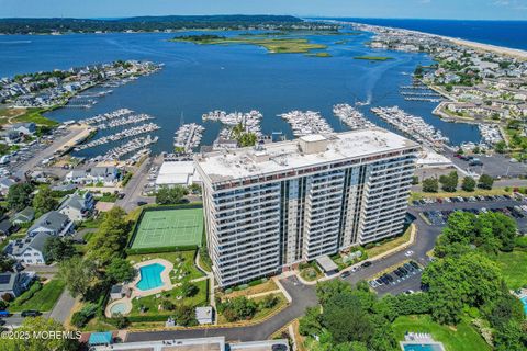 1 Channel Drive 214 Monmouth Beach NJ 07750