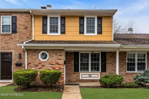 Condo For Sale - 72 Kingsley Way<br/> Freehold, NJ 07728