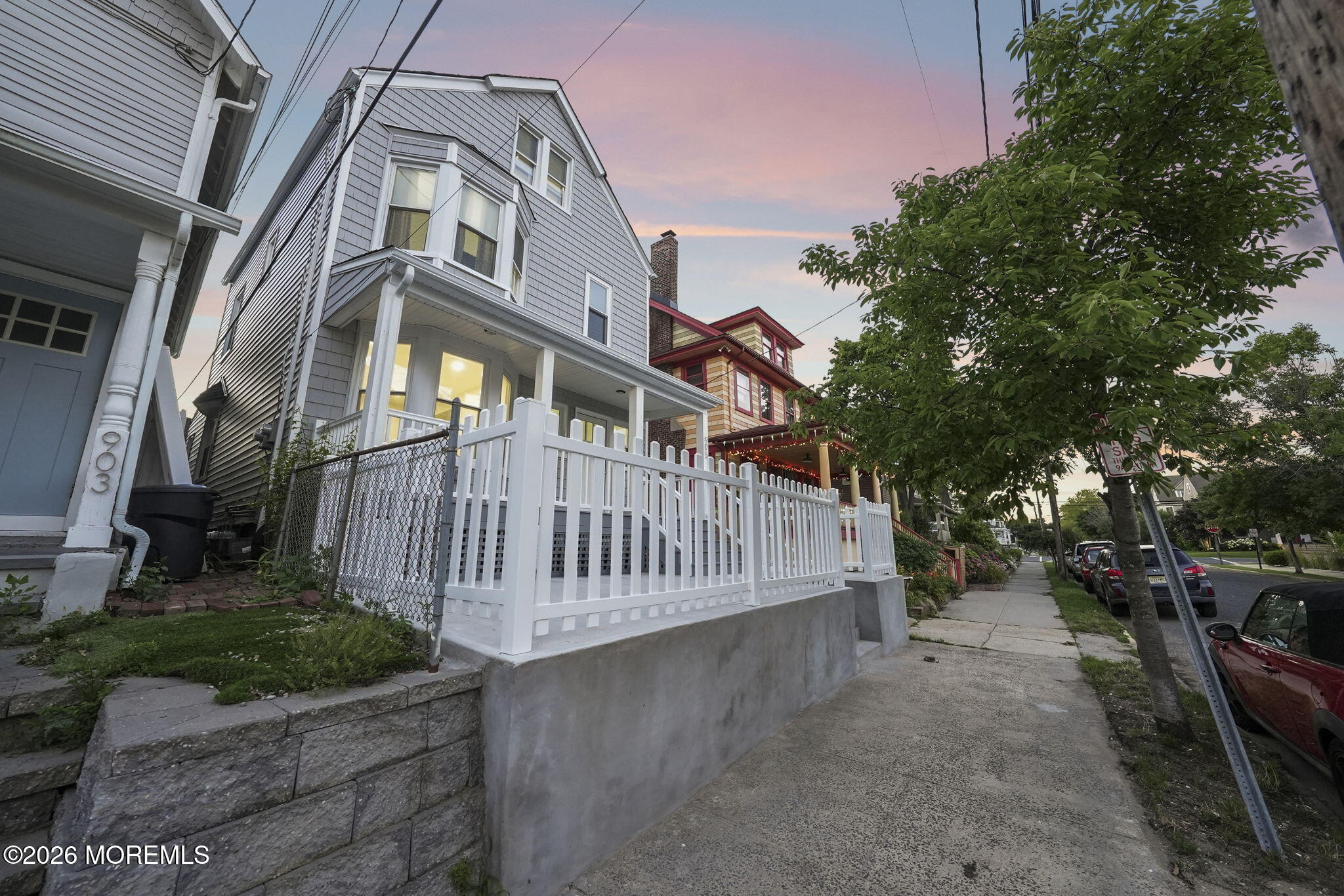 905 Emory Street