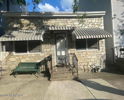 Homes For Sale - 926 Ohio Avenue<br/> Trenton, NJ 08638