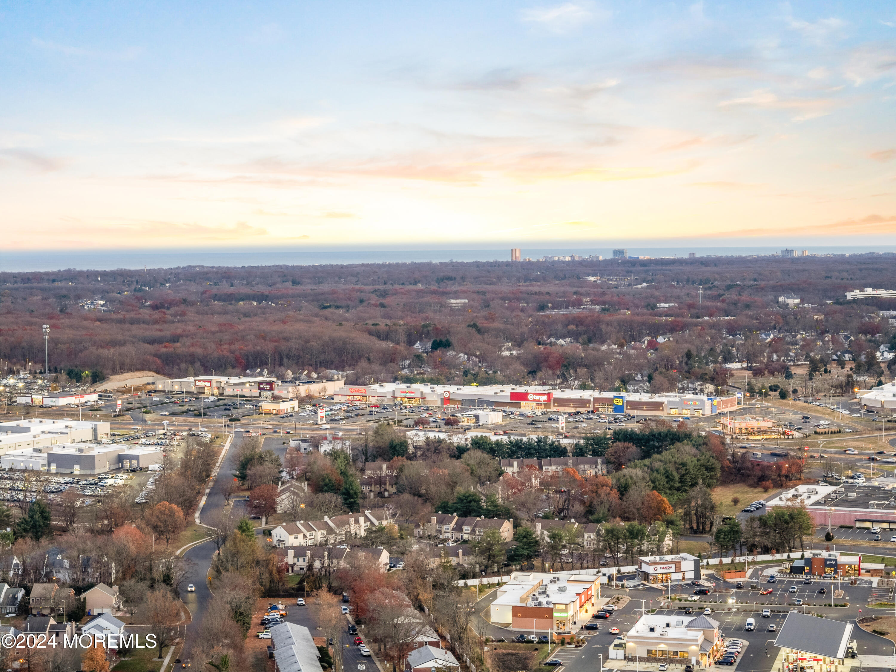 204 Conifer Crest Way, Eatontown, New Jersey image 49