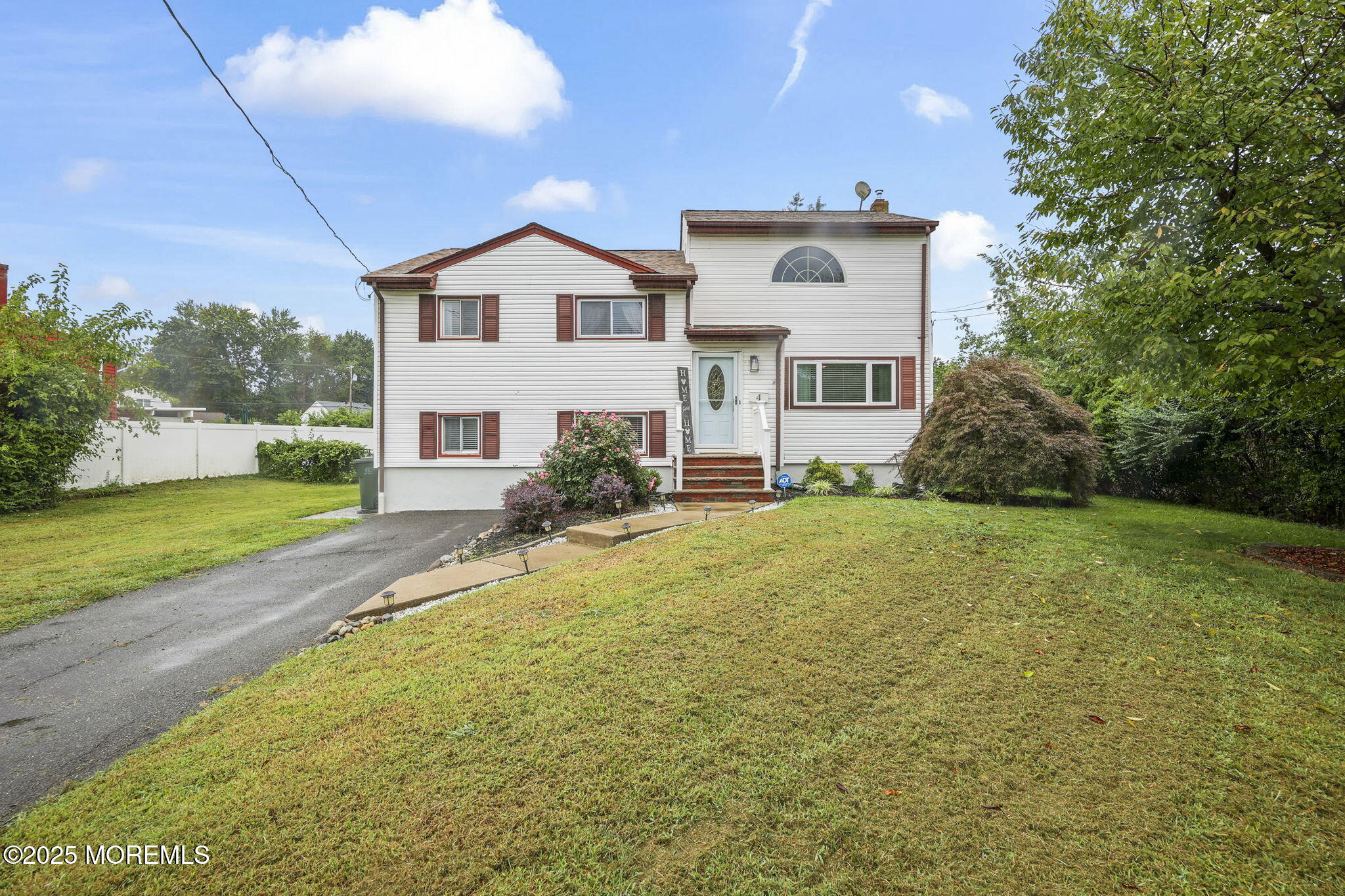 4 Schaeffer Lane