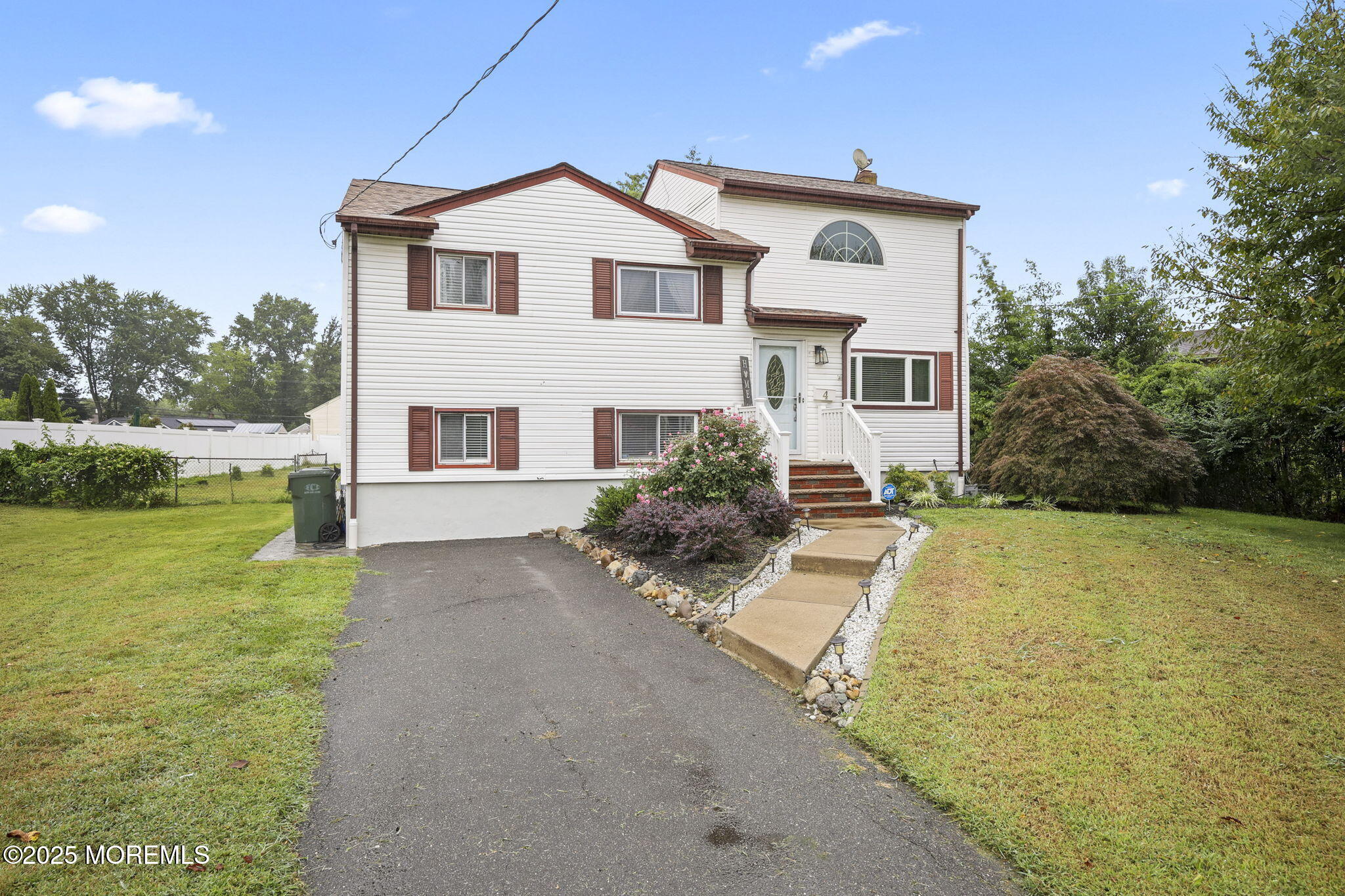4 Schaeffer Lane