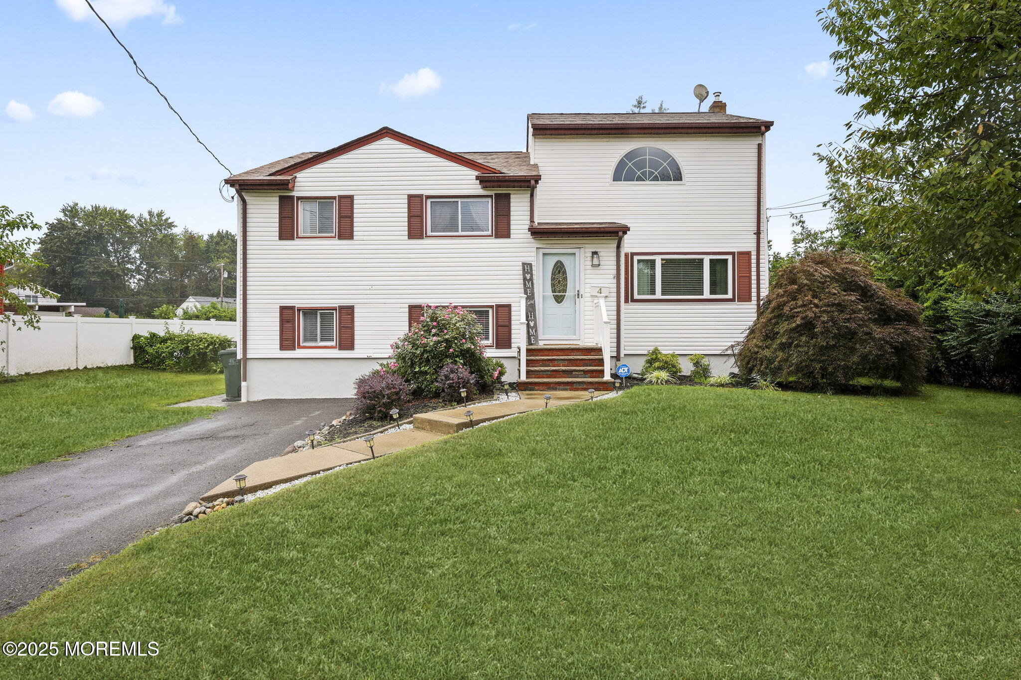 4 Schaeffer Lane