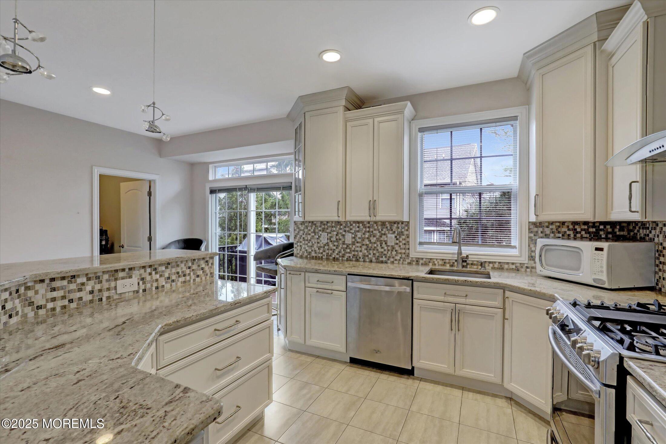 199 Nathan Drive, Morganville, New Jersey image 16