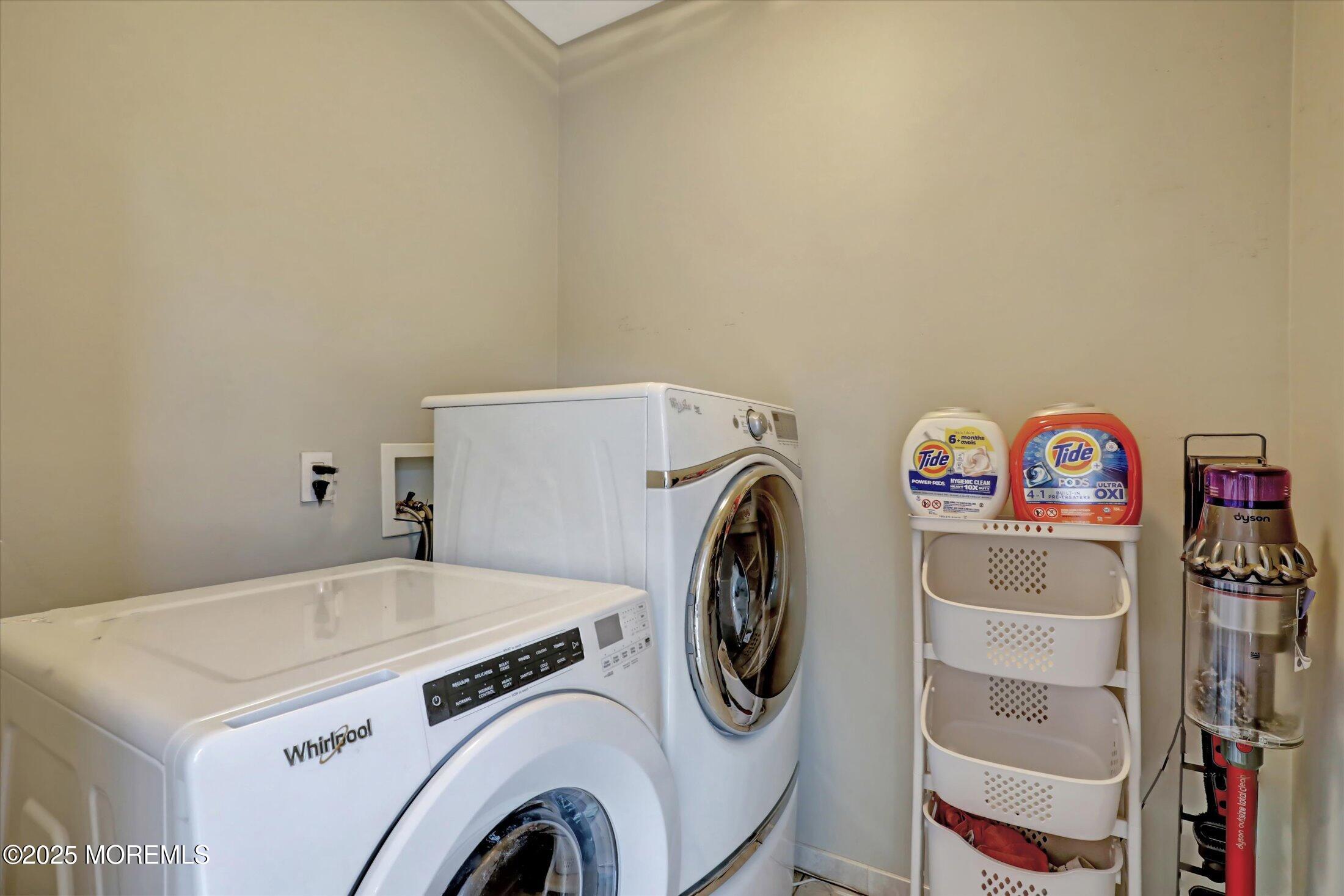 199 Nathan Drive, Morganville, New Jersey image 19