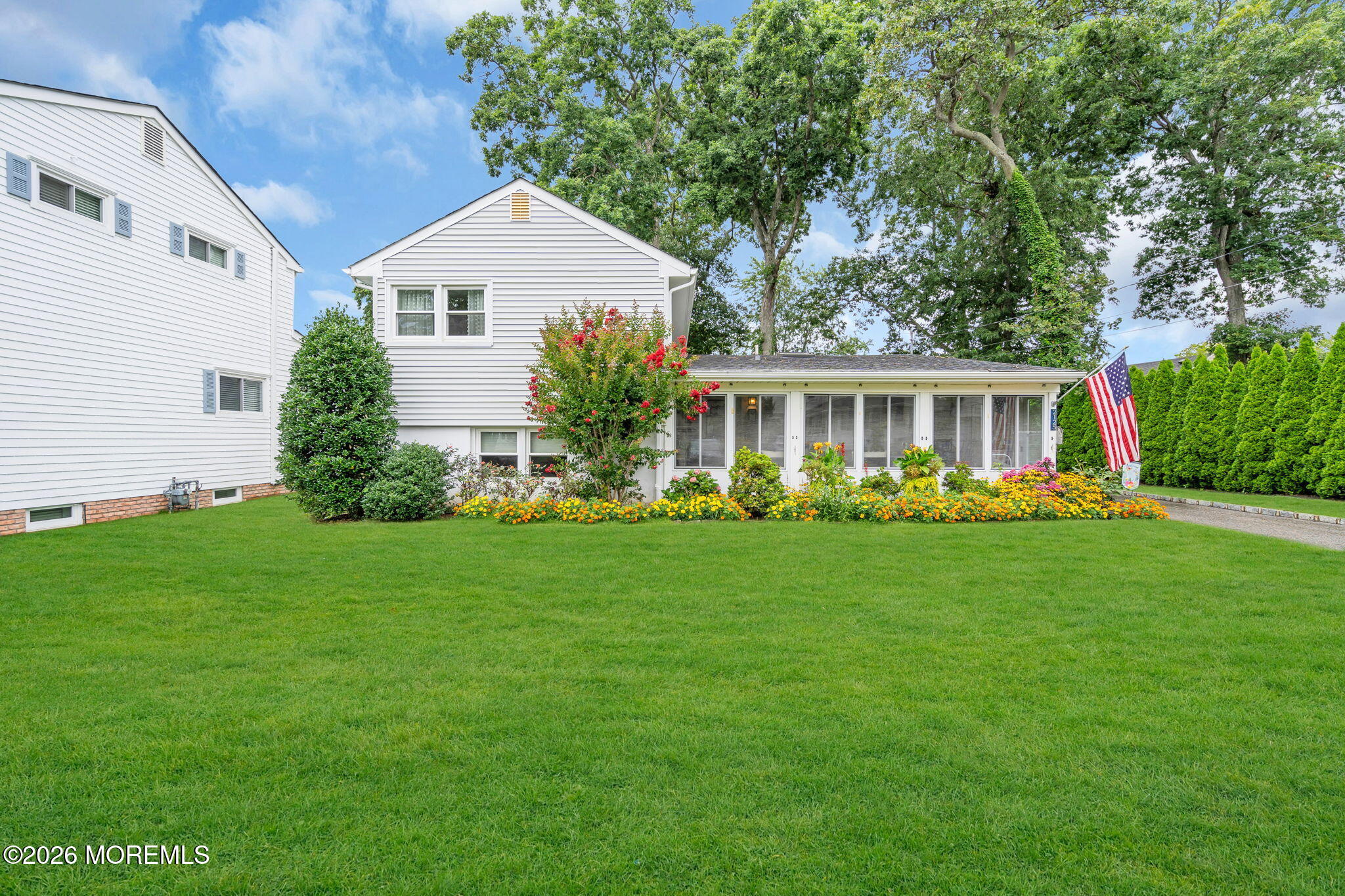 2125 Edgewood Place