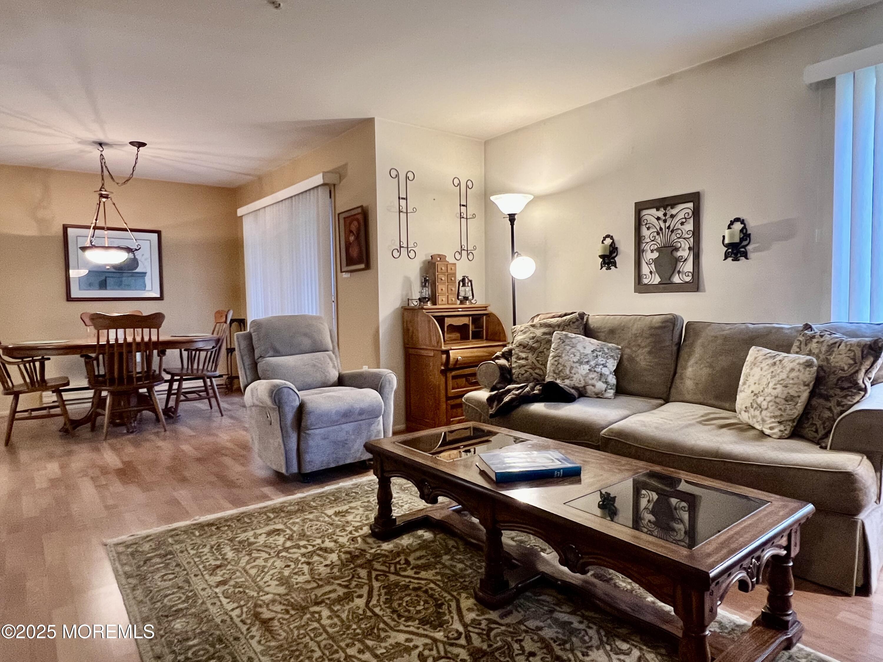 65 Overlook Way #E, Manalapan, New Jersey image 2