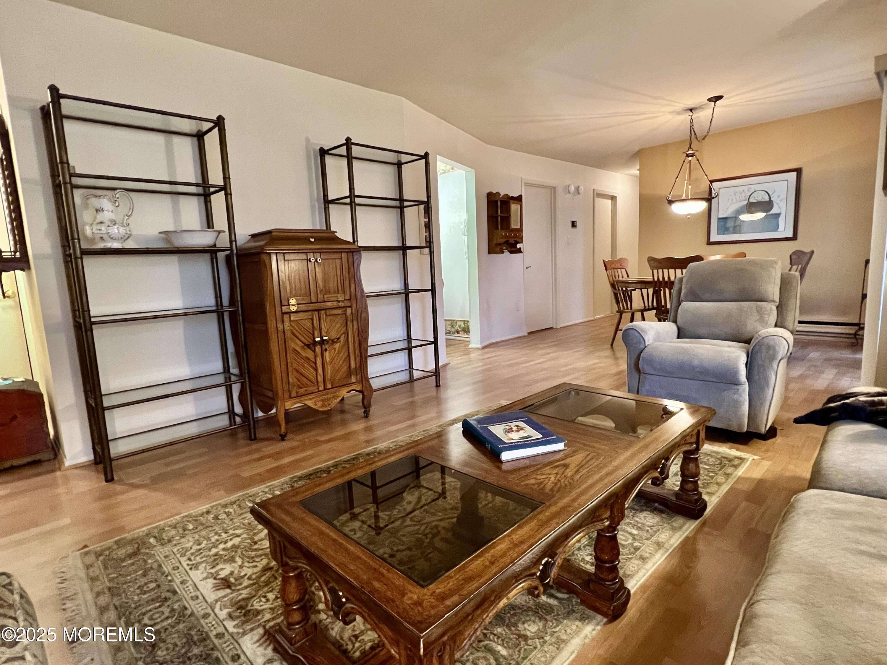 65 Overlook Way #E, Manalapan, New Jersey image 4