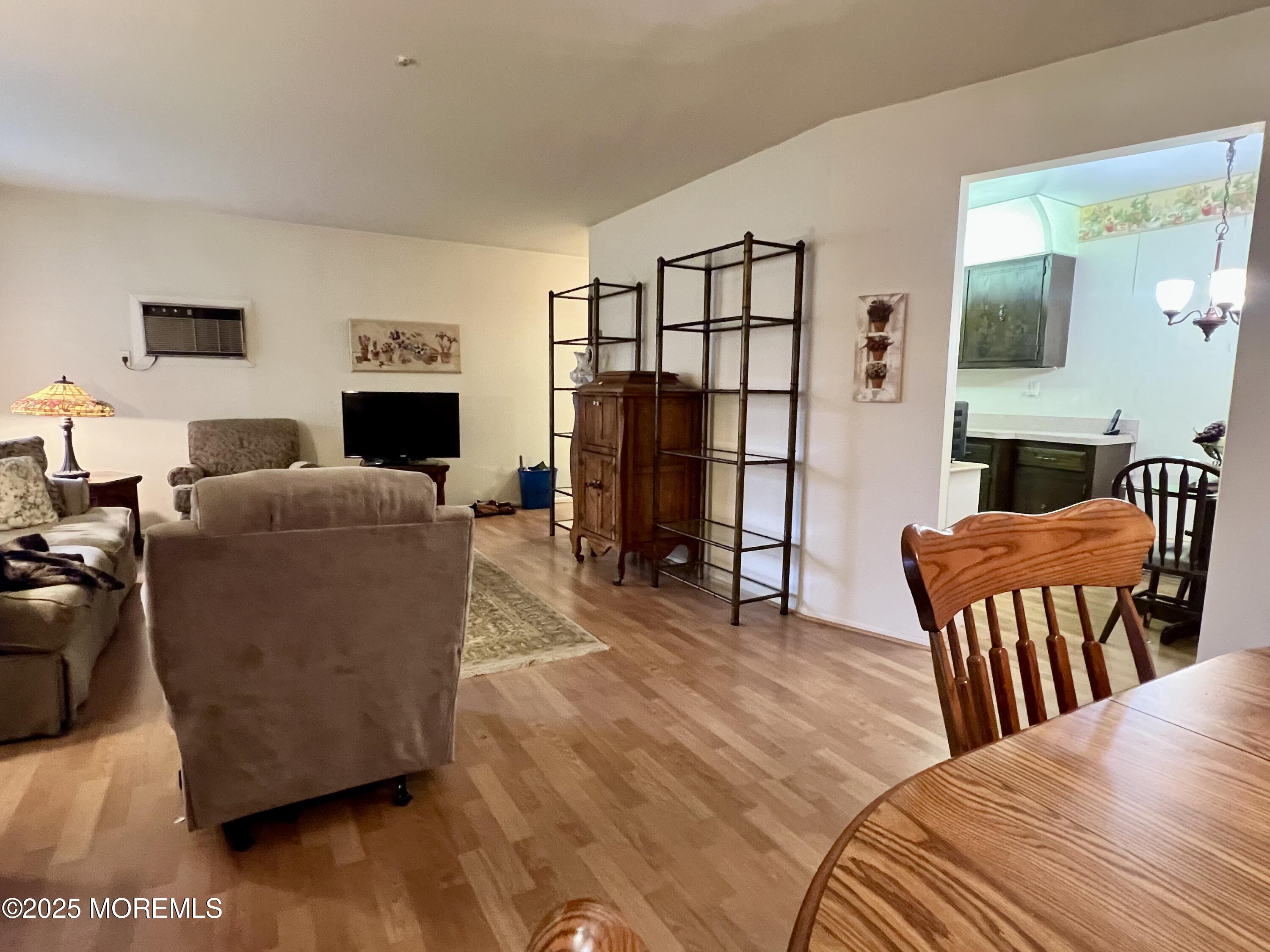 65 Overlook Way #E, Manalapan, New Jersey image 7