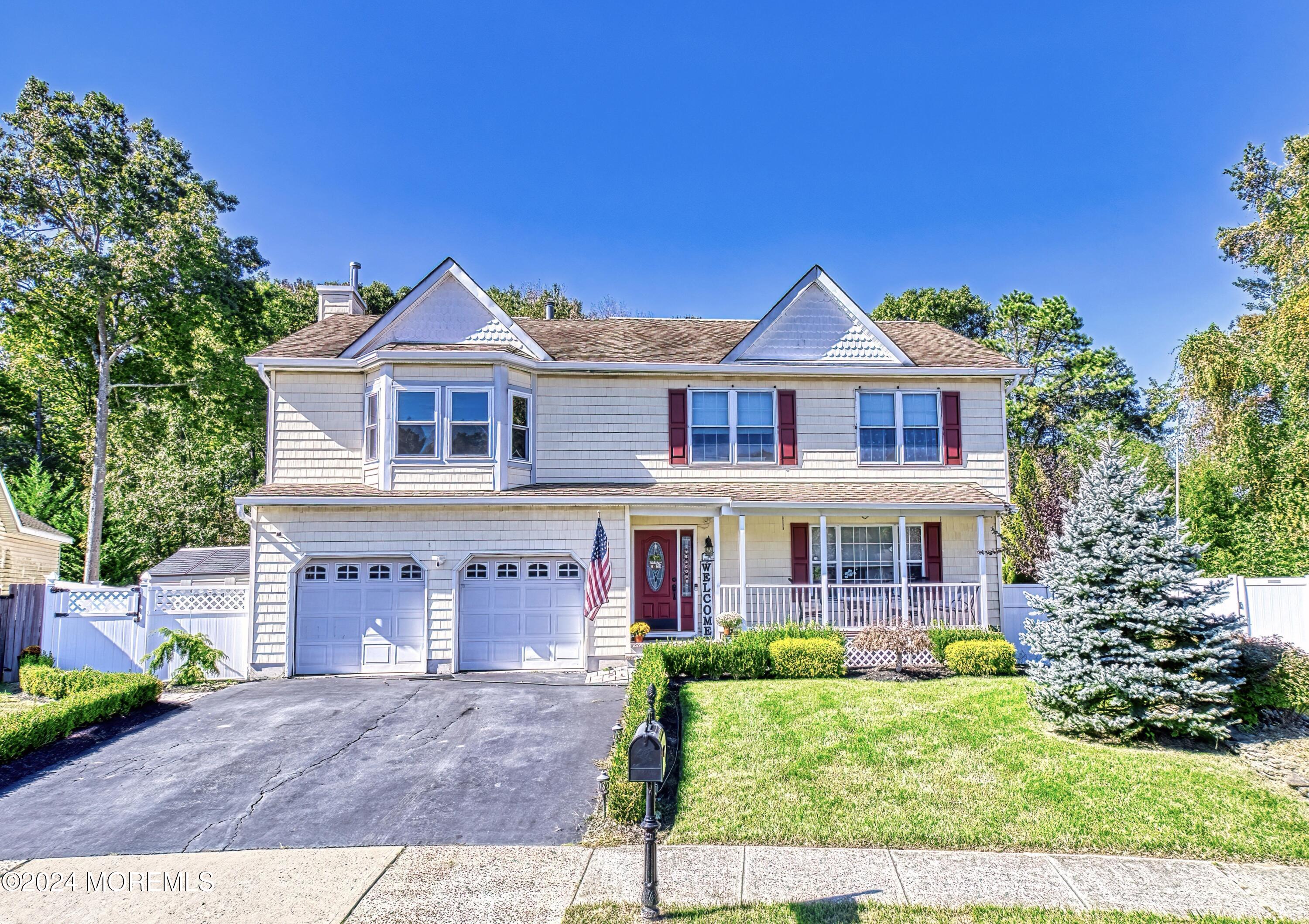 26 Higgins Court, Howell, New Jersey image 1