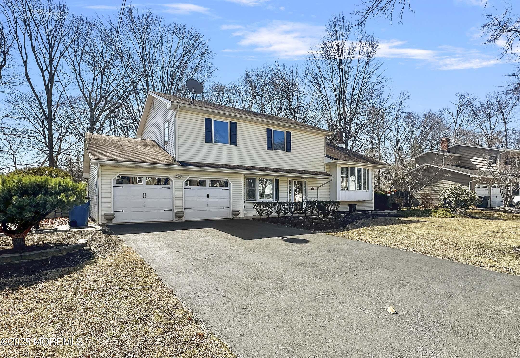23 Duncan Drive, Marlboro, New Jersey image 8