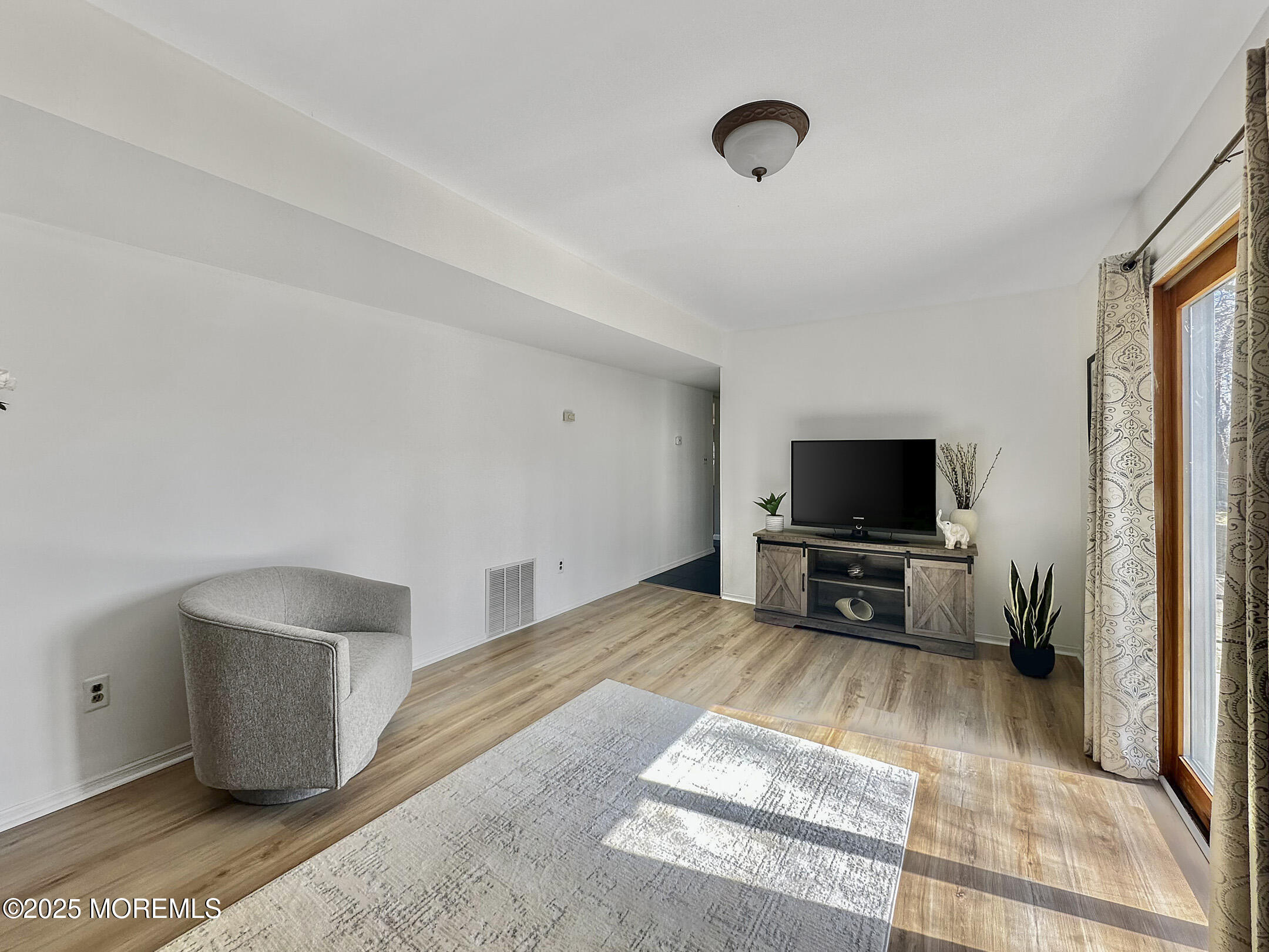23 Duncan Drive, Marlboro, New Jersey image 19