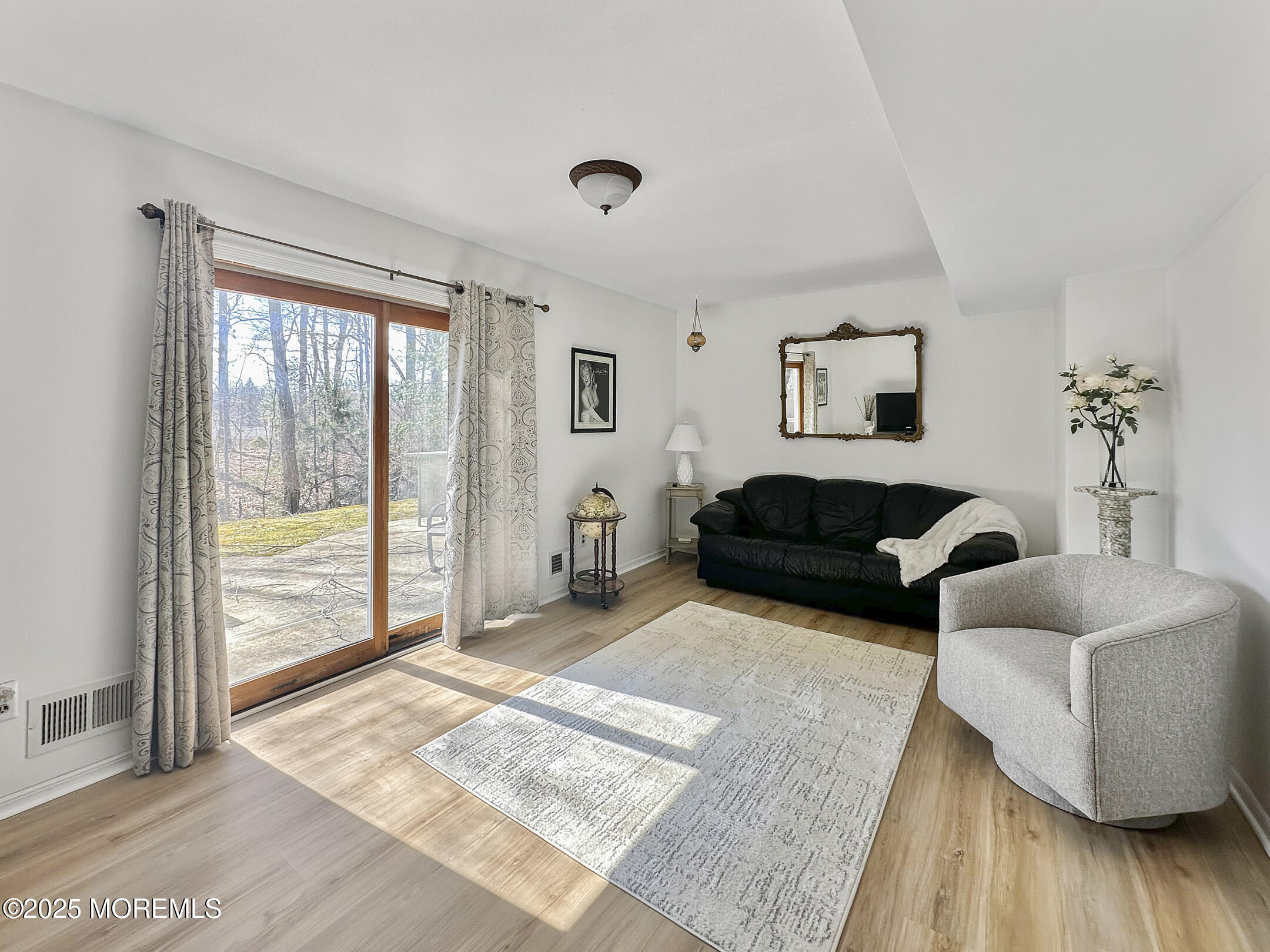 23 Duncan Drive, Marlboro, New Jersey image 5