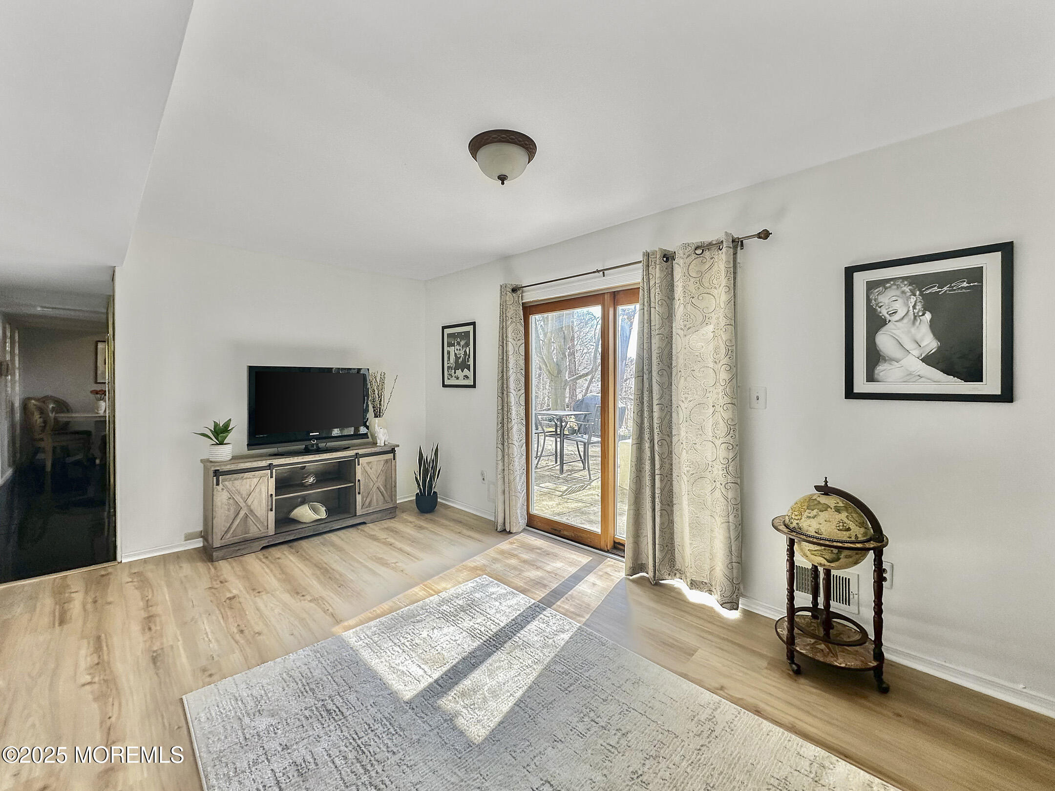 23 Duncan Drive, Marlboro, New Jersey image 18