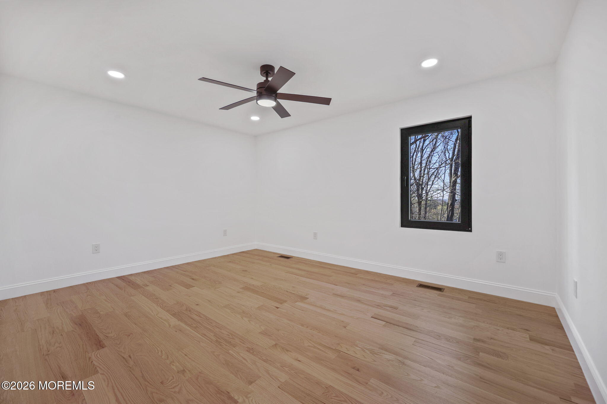 Morganville, New Jersey, 07751, United States, 5 Bedrooms Bedrooms, ,4 BathroomsBathrooms,Residential,Active,2035554