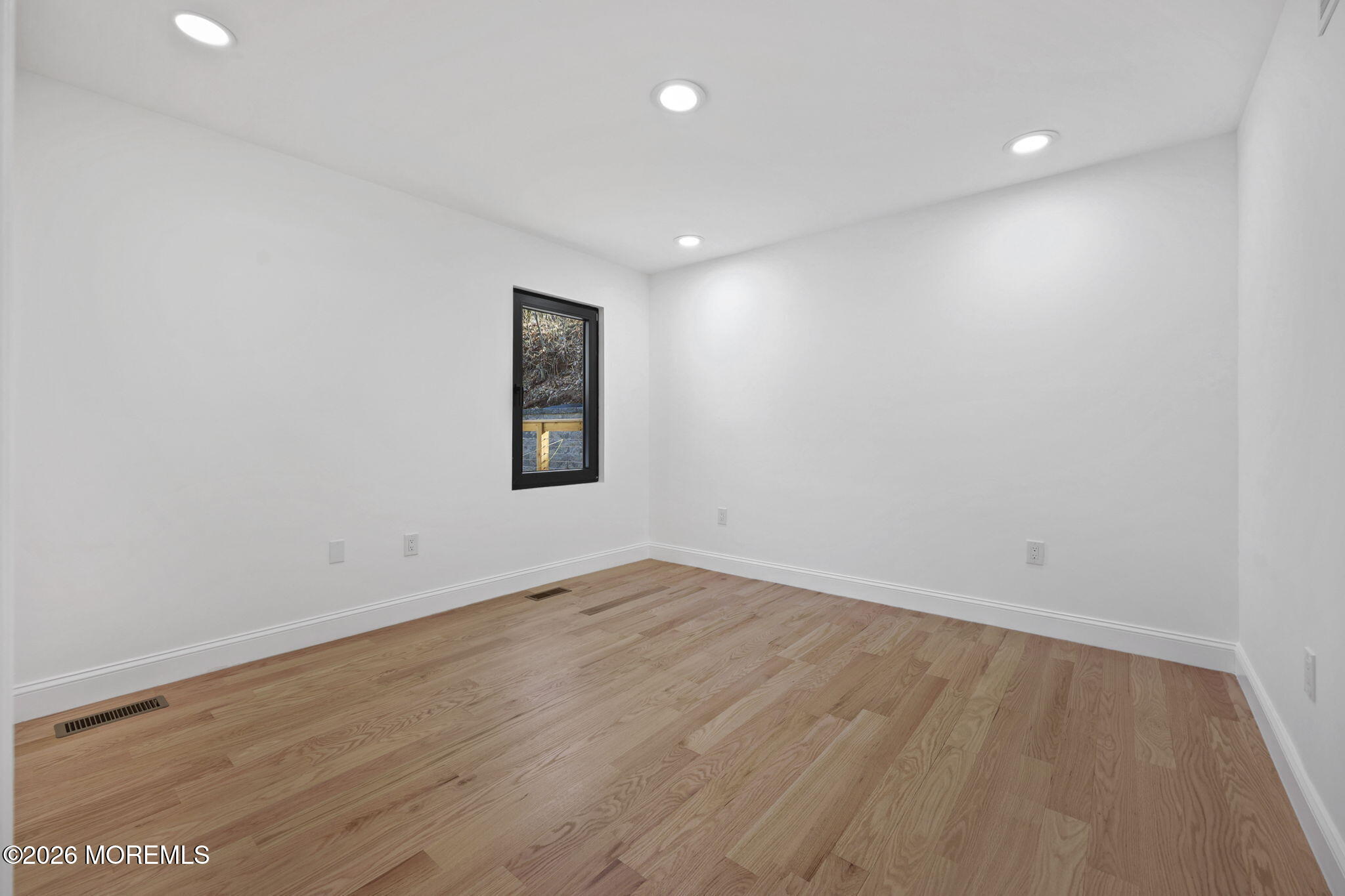 Morganville, New Jersey, 07751, United States, 5 Bedrooms Bedrooms, ,4 BathroomsBathrooms,Residential,Active,2035554
