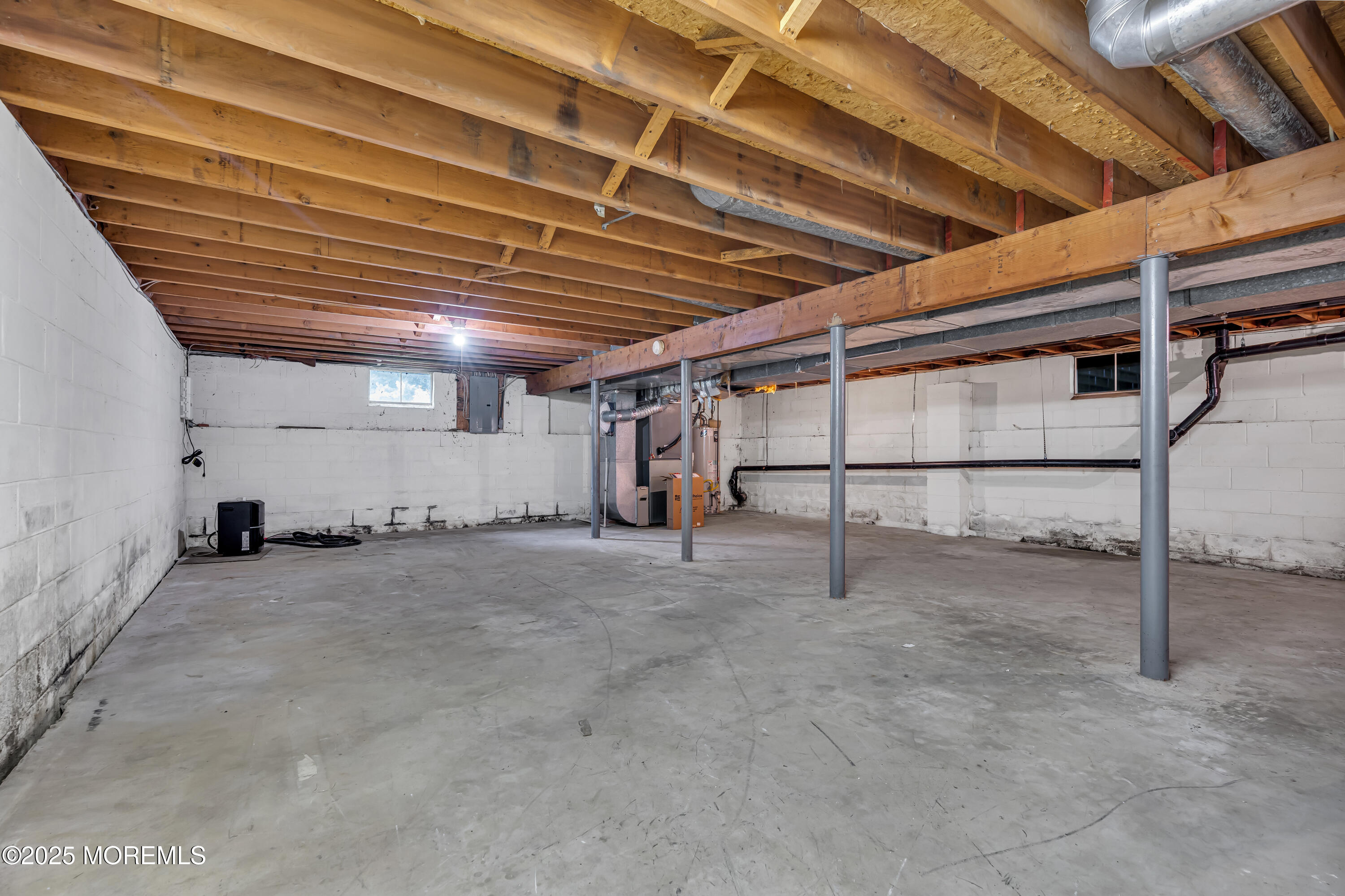 12 Jack Lane, Marlboro, New Jersey image 32