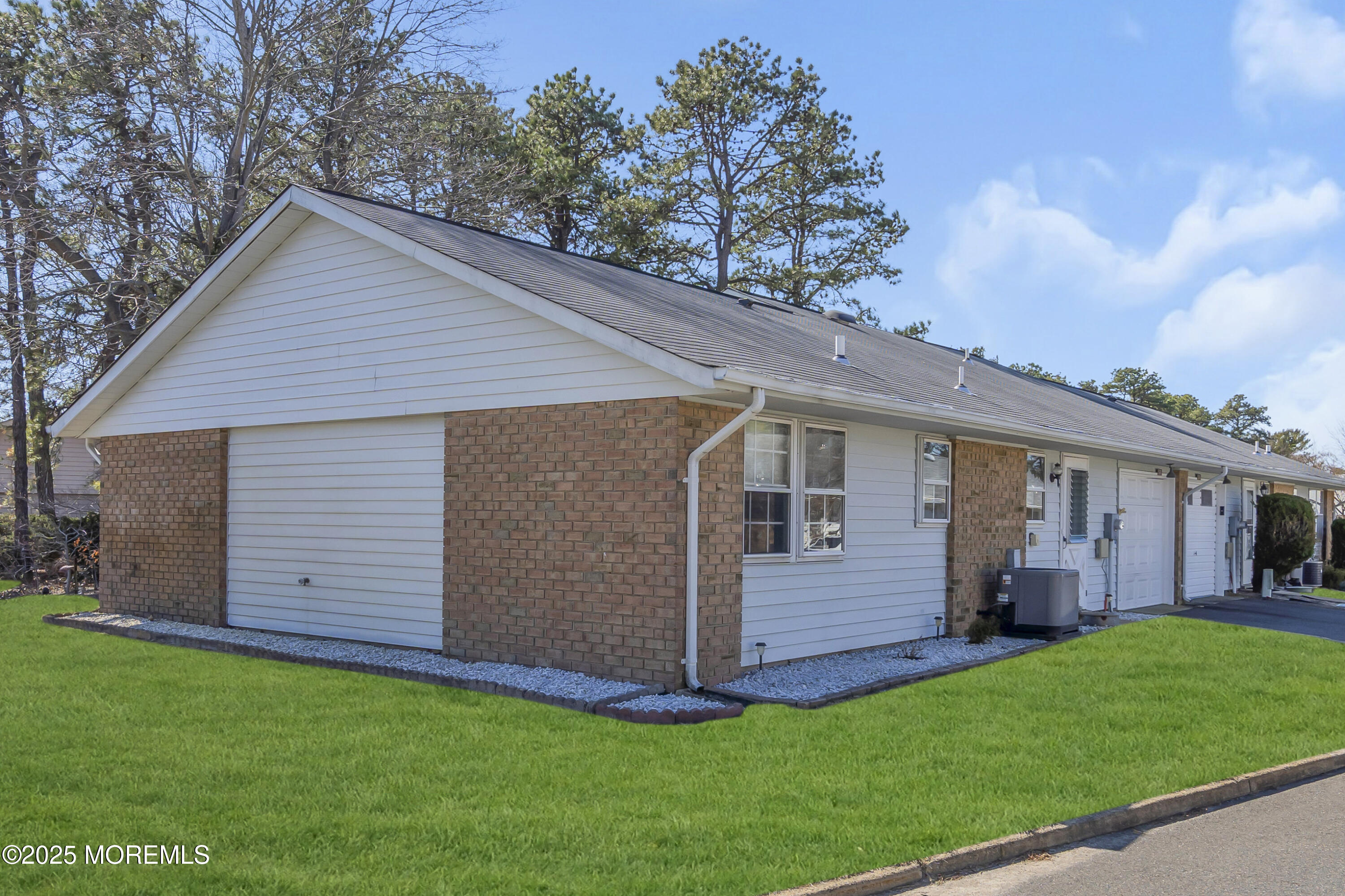 51B Cambridge Circle, Manchester, New Jersey image 28