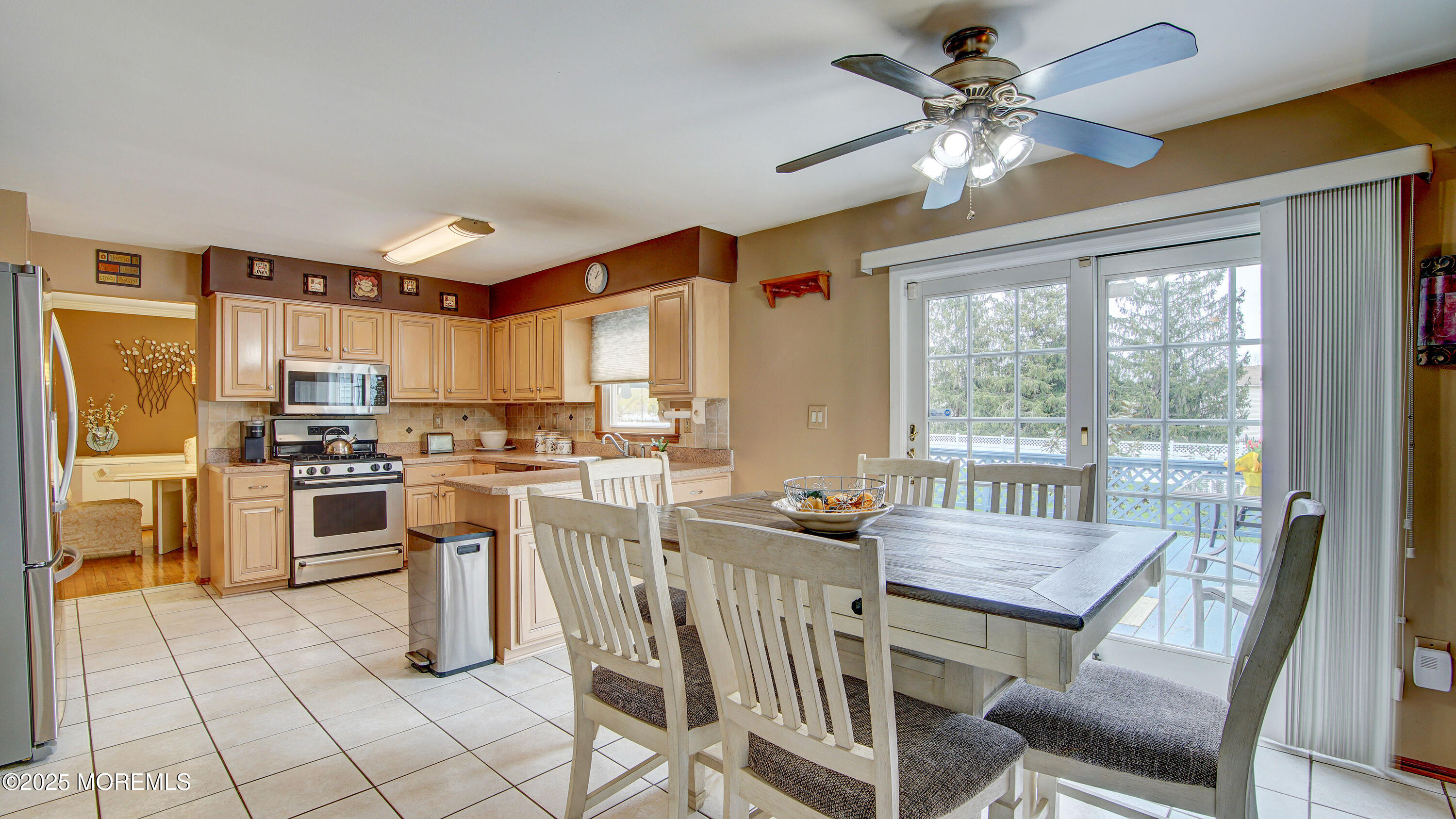 17 Florence Drive, Monroe Township, New Jersey image 13