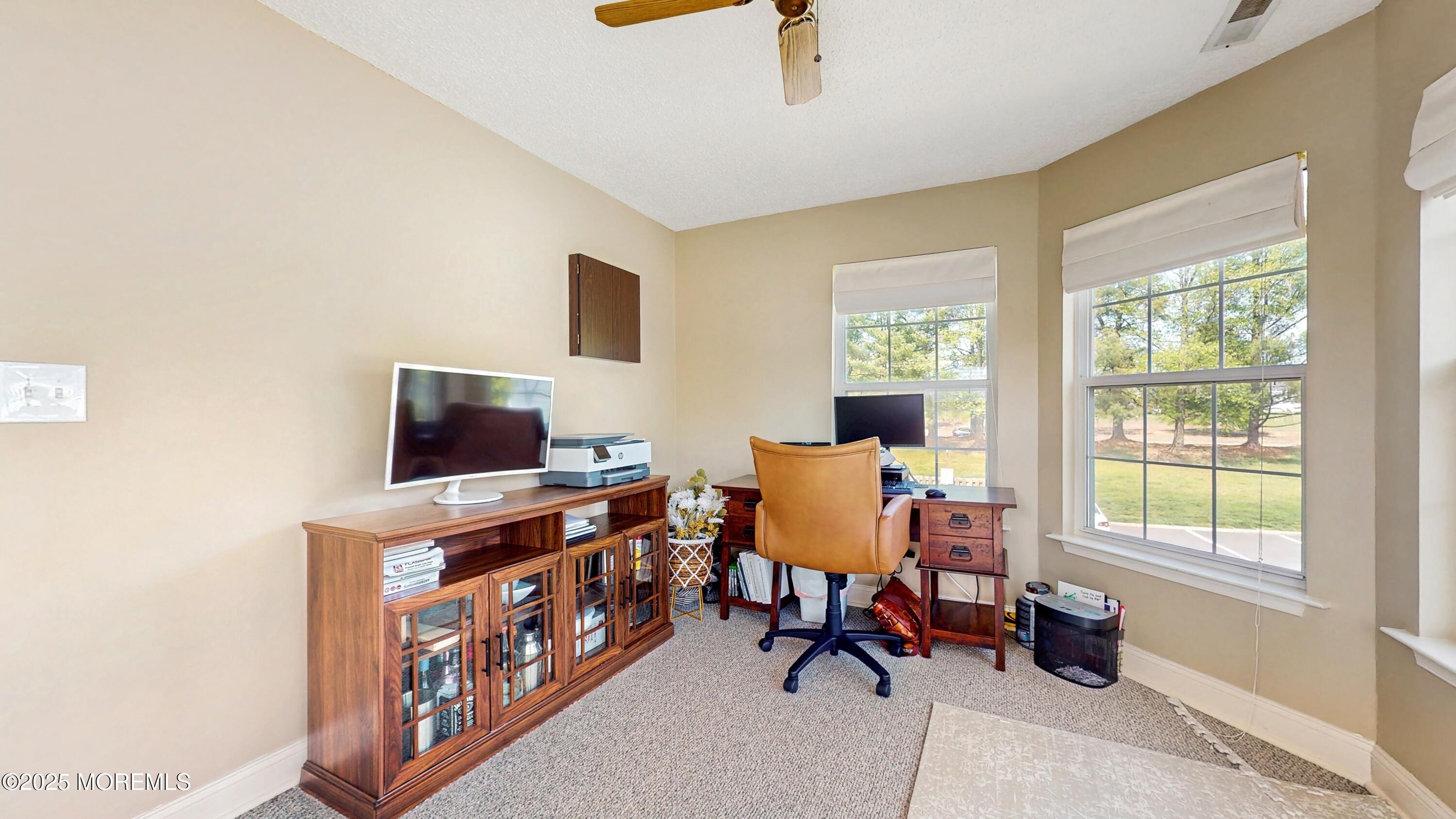 280 Tulip Lane, Freehold, New Jersey image 23