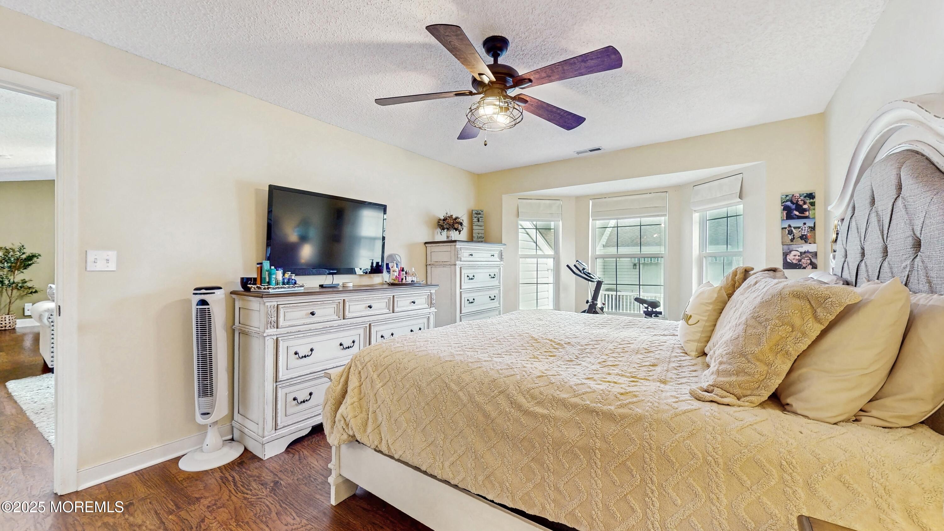 280 Tulip Lane, Freehold, New Jersey image 17