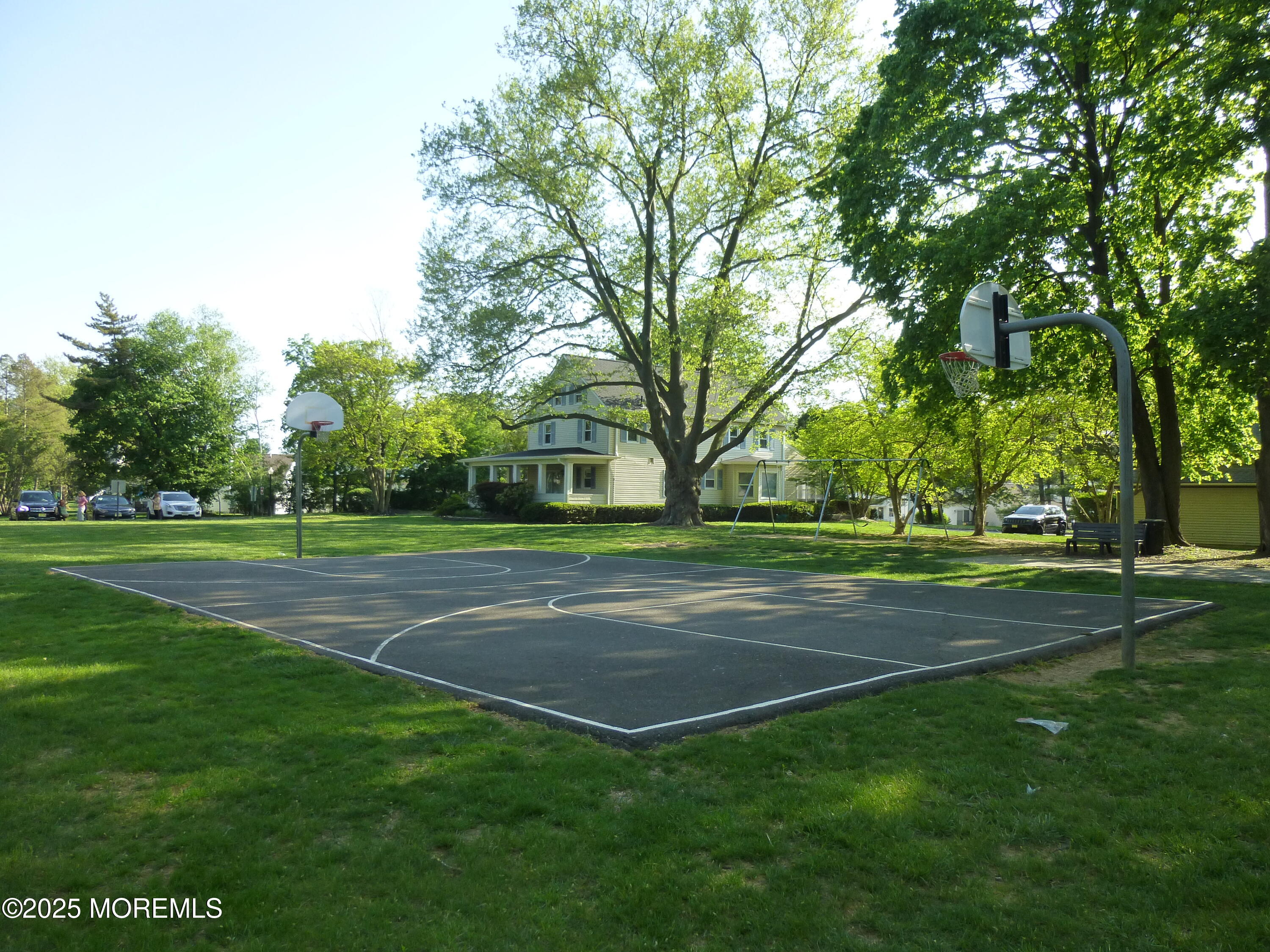 280 Tulip Lane, Freehold, New Jersey image 41