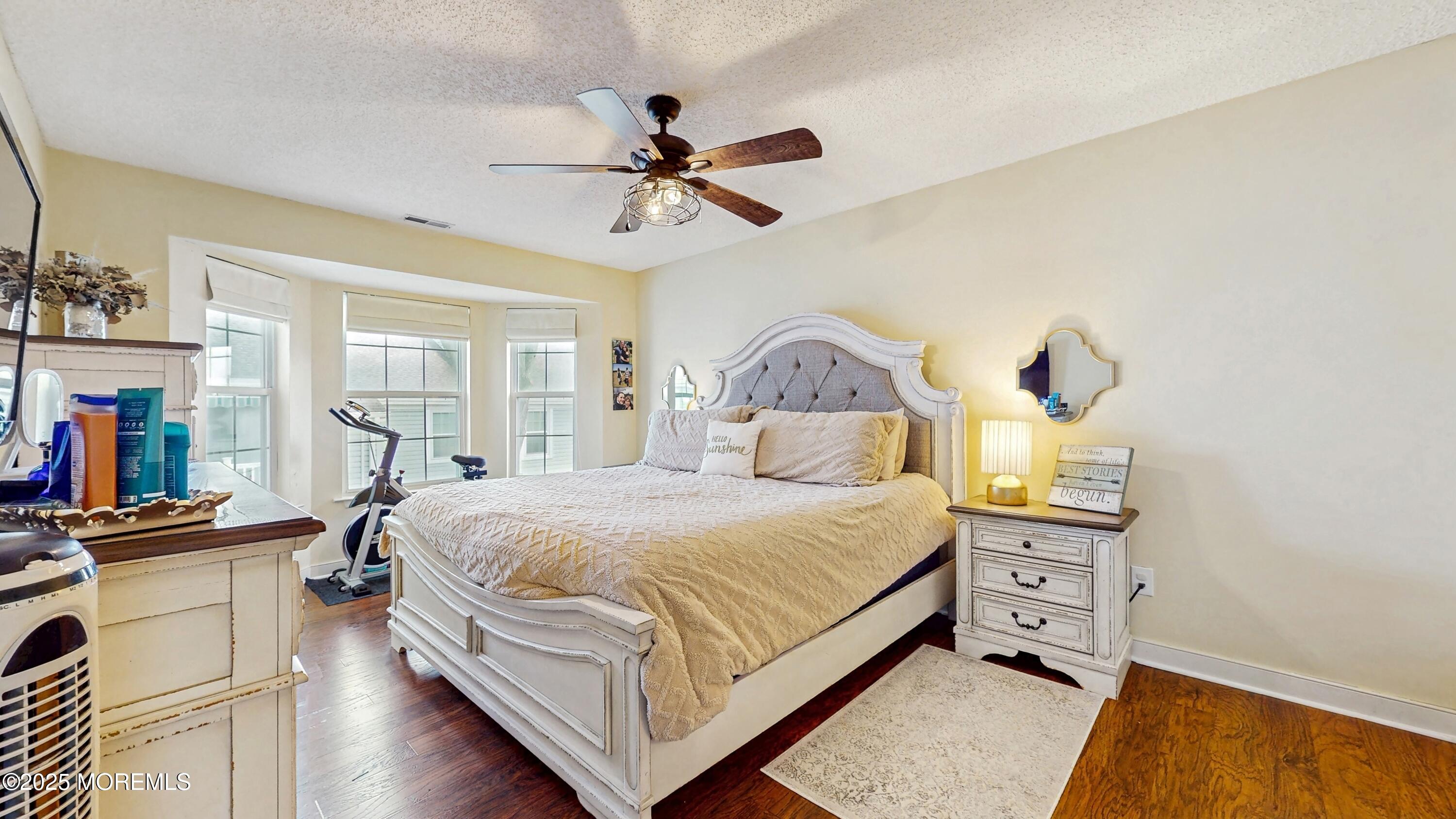 280 Tulip Lane, Freehold, New Jersey image 15