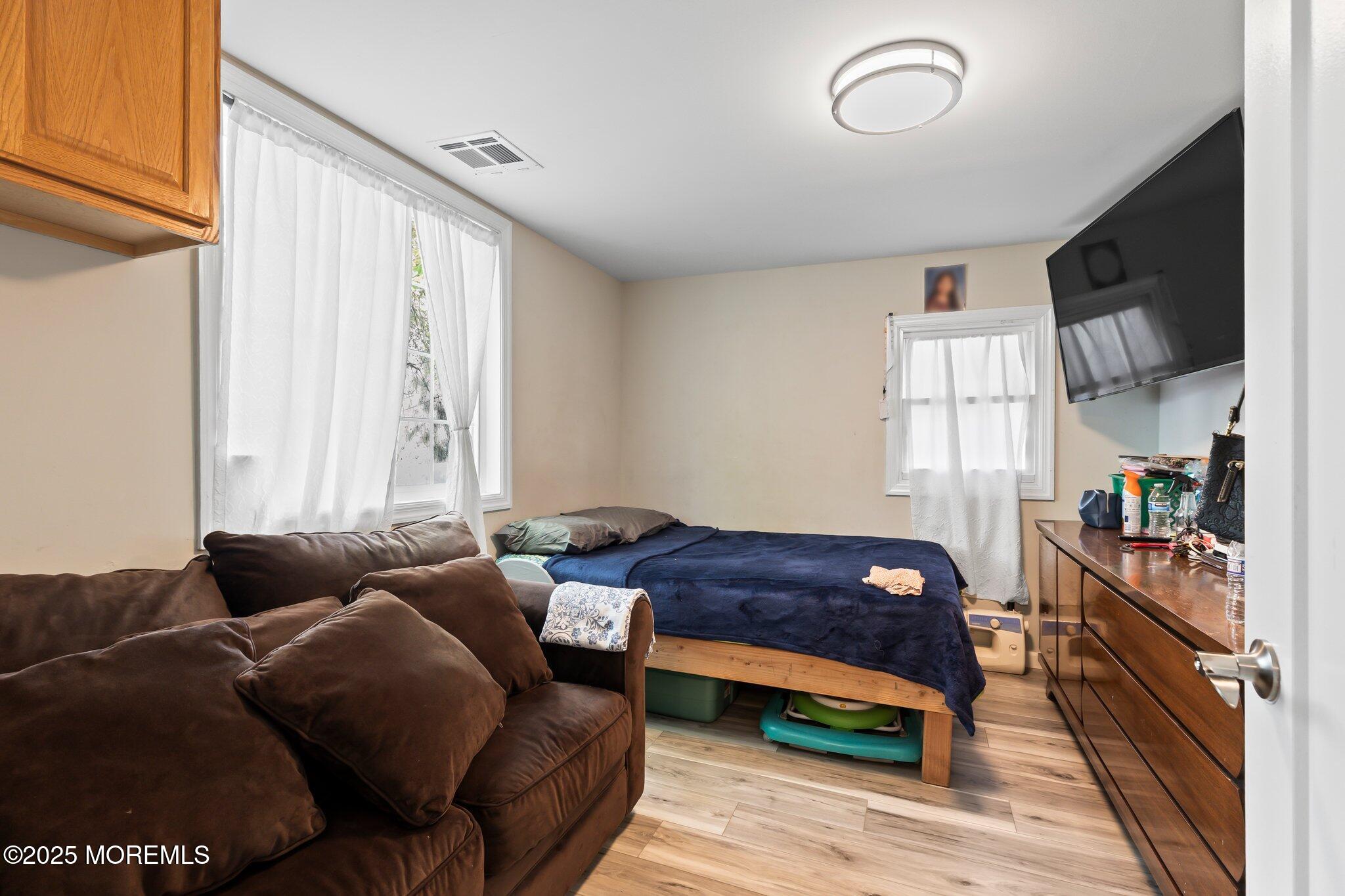 912 Sunset Avenue, Asbury Park, New Jersey image 4