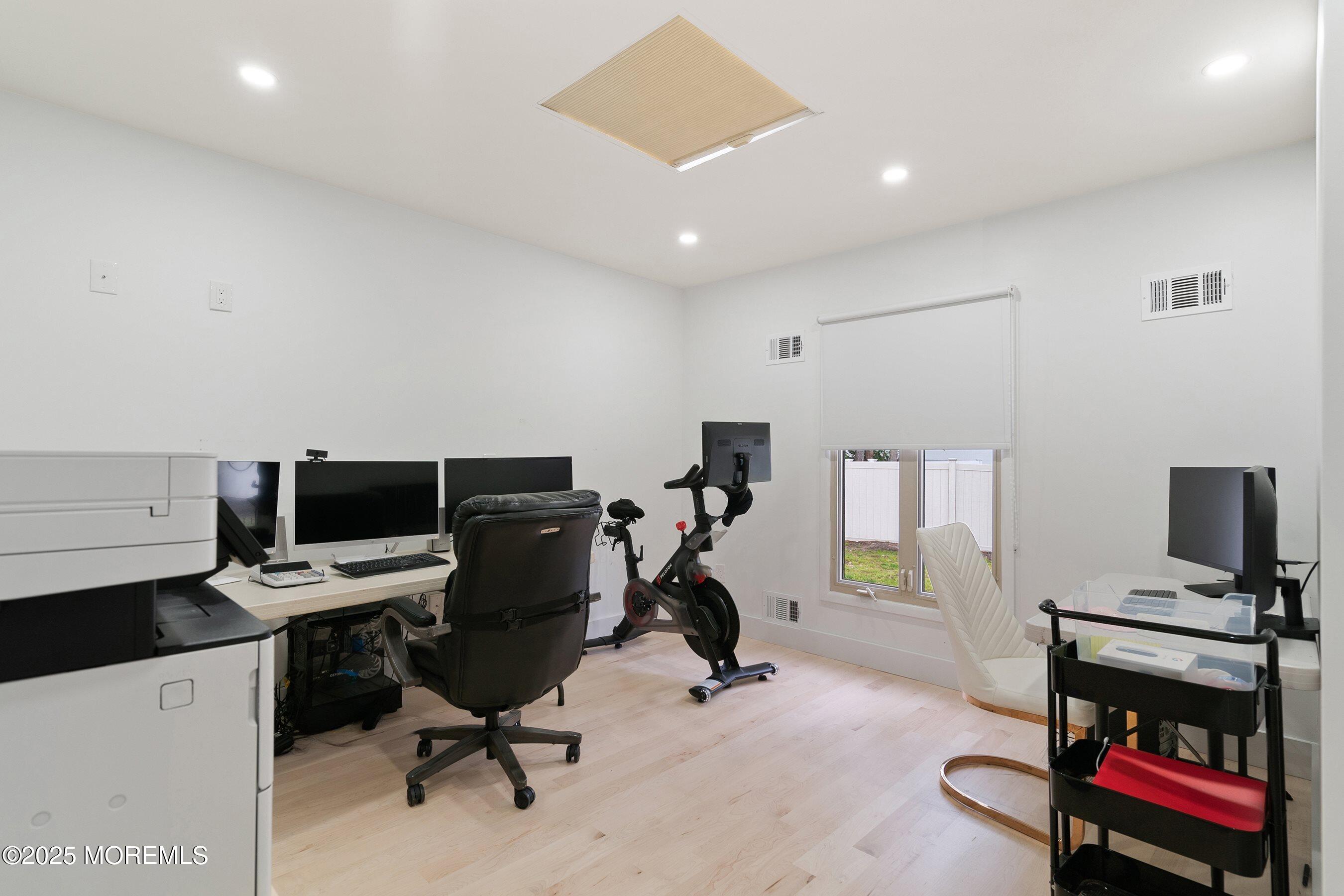 1575 Beaver Hollow Drive, Toms River, New Jersey image 27