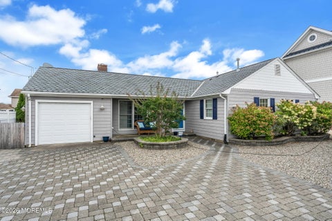 Photo for 323 Bay Lane