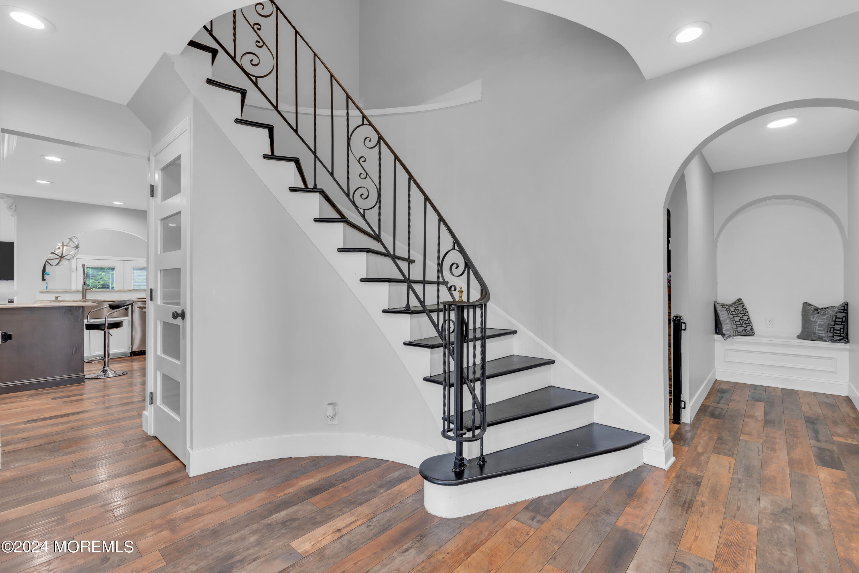 1004 Sheila Drive, Toms River, New Jersey image 13