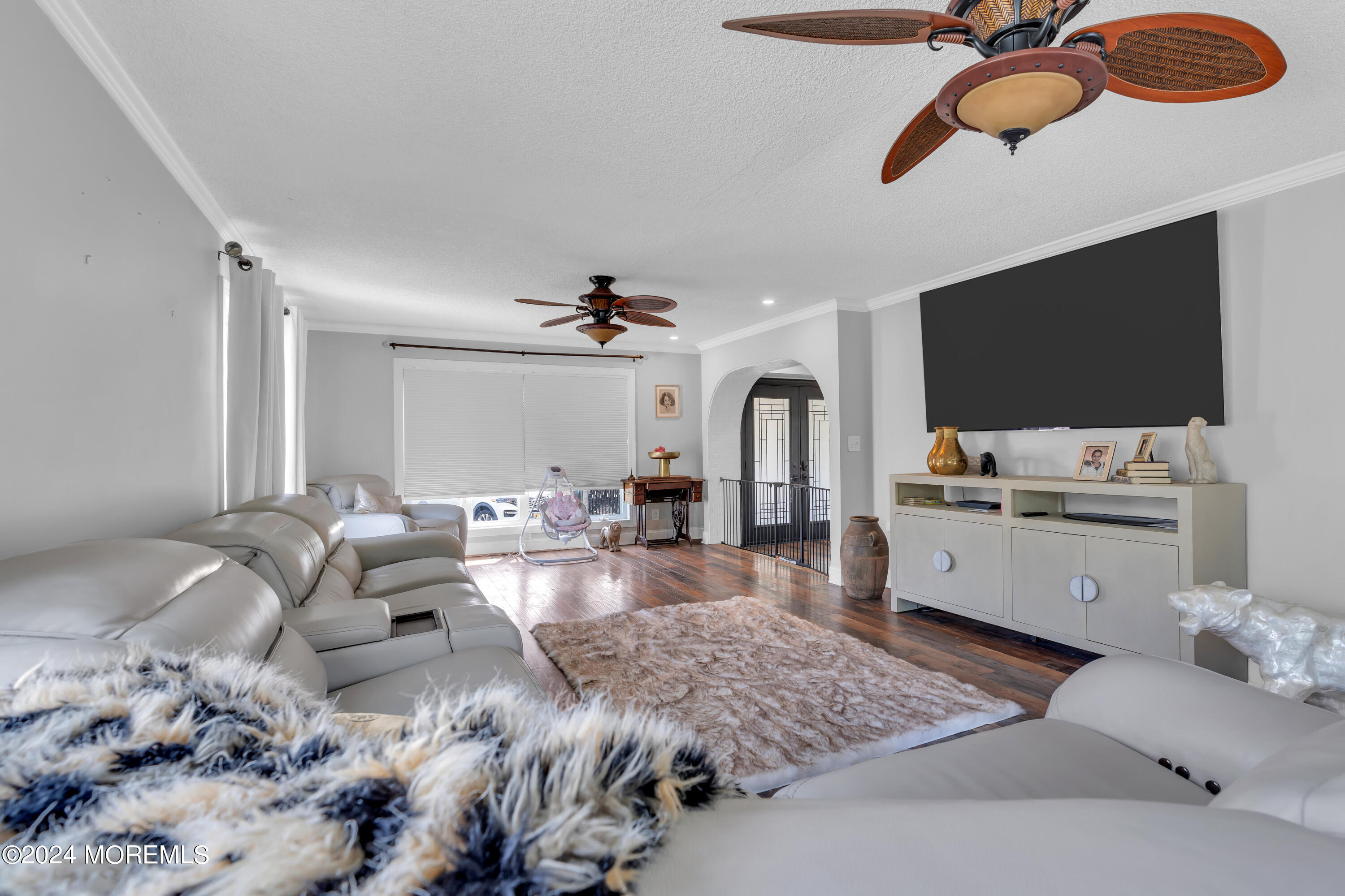 1004 Sheila Drive, Toms River, New Jersey image 12