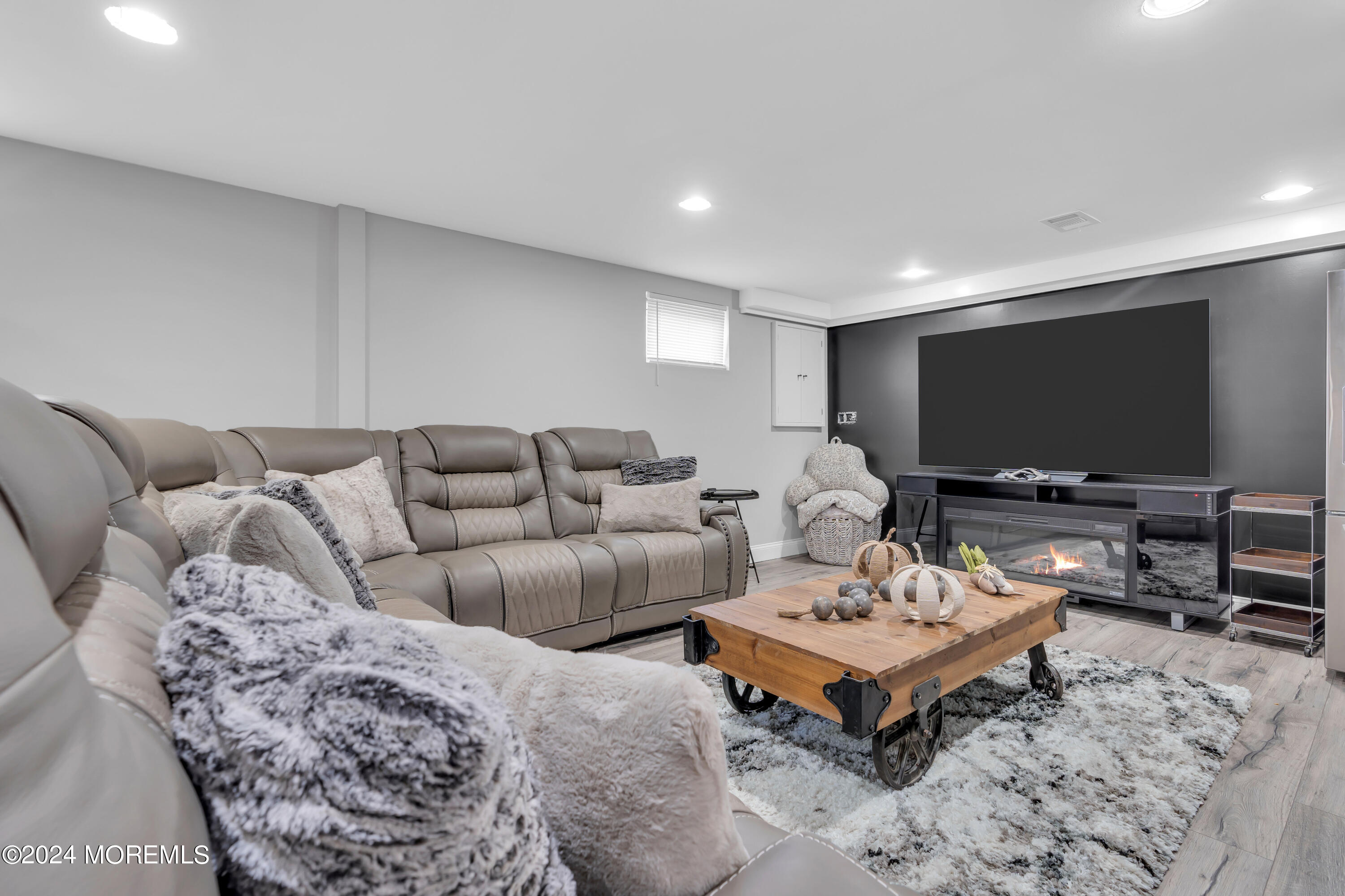 1004 Sheila Drive, Toms River, New Jersey image 47
