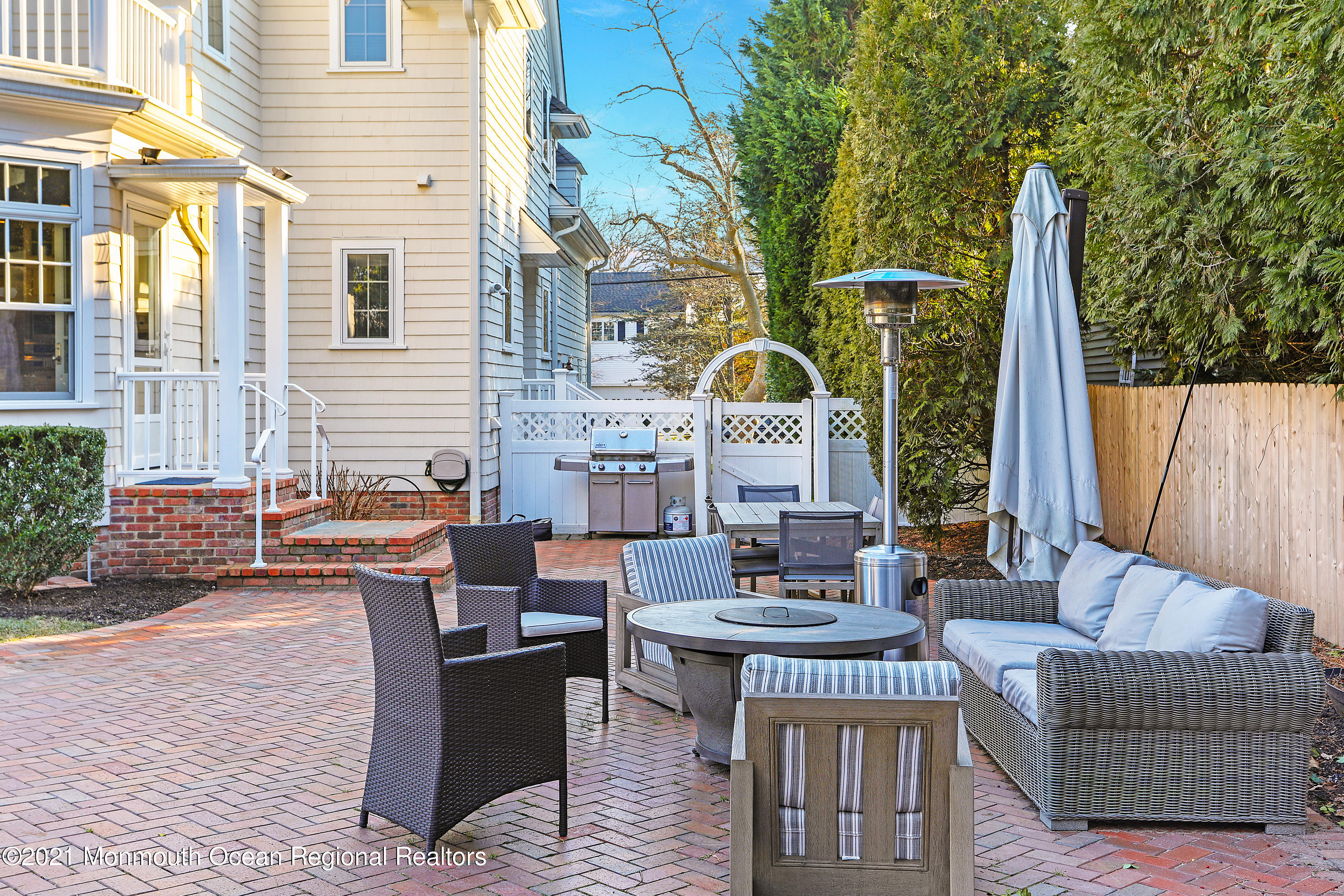 38 Vroom Avenue Sept Rental