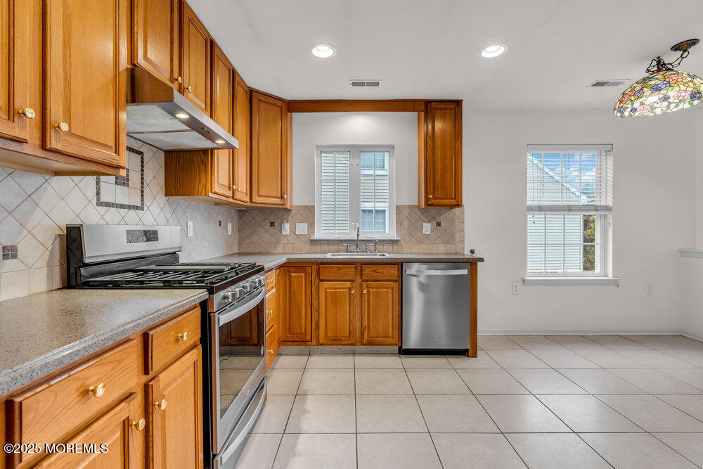 15 Shadow Creek Court, Jackson, New Jersey image 18