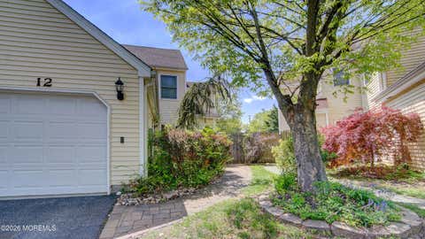 Homes For Sale - 12 Kilmer Court<br/> Freehold, NJ 07728