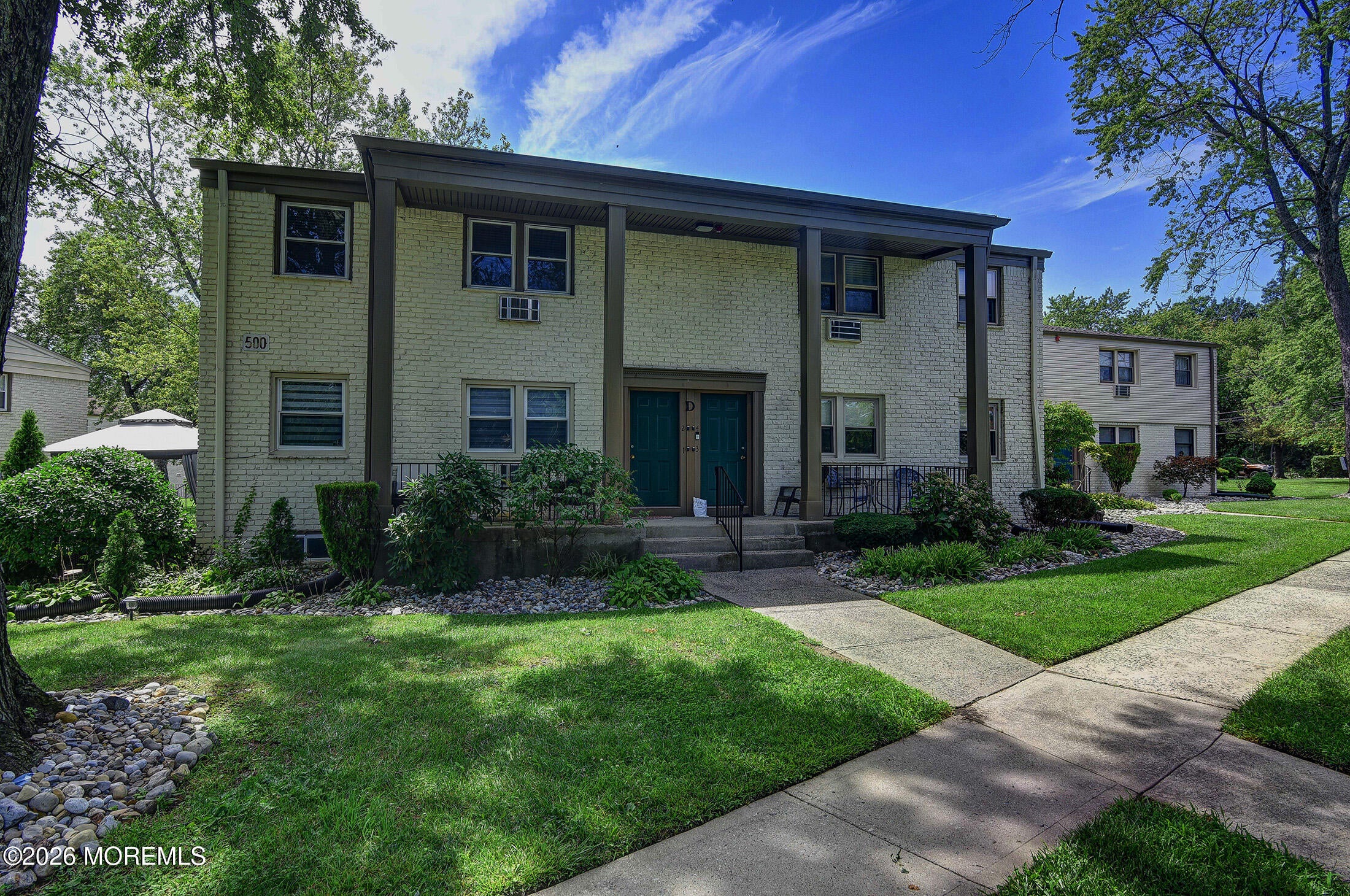 500 Cliffwood Avenue D2