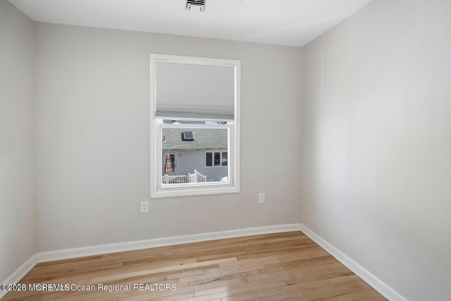 9 Gravelly Point Road 4