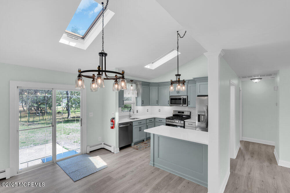 24 Hamilton Court, Toms River, New Jersey image 16