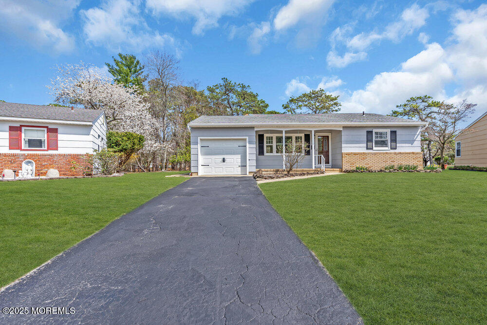 24 Hamilton Court, Toms River, New Jersey image 35