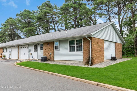63A Cambridge Circle, Manchester, NJ 08759 - #: 22621345