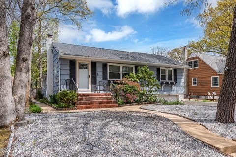 Photo of 704 Barberry Drive, Brick, NJ 08723 (MLS # 22611125)