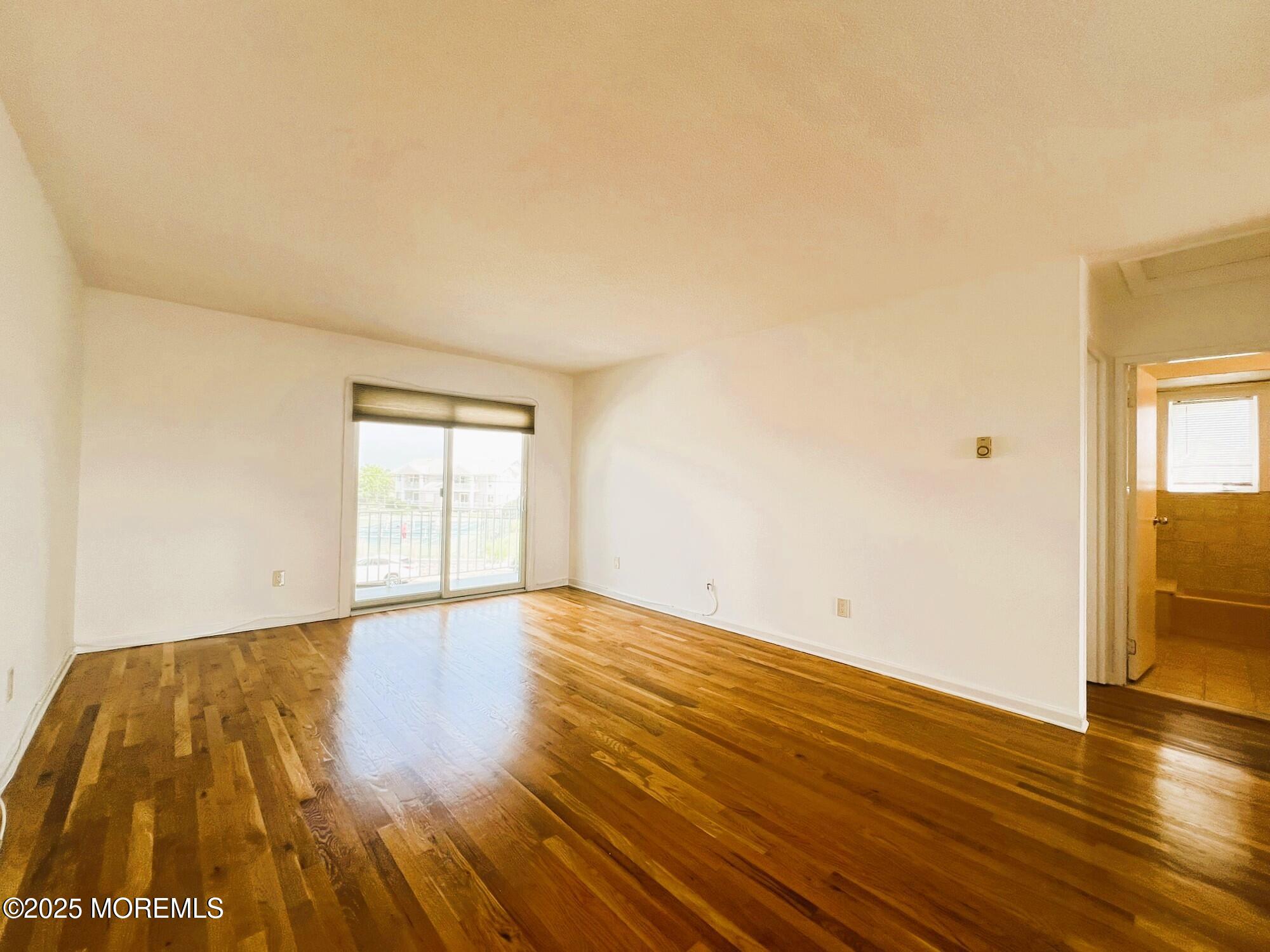 50 Valentine Street 12B