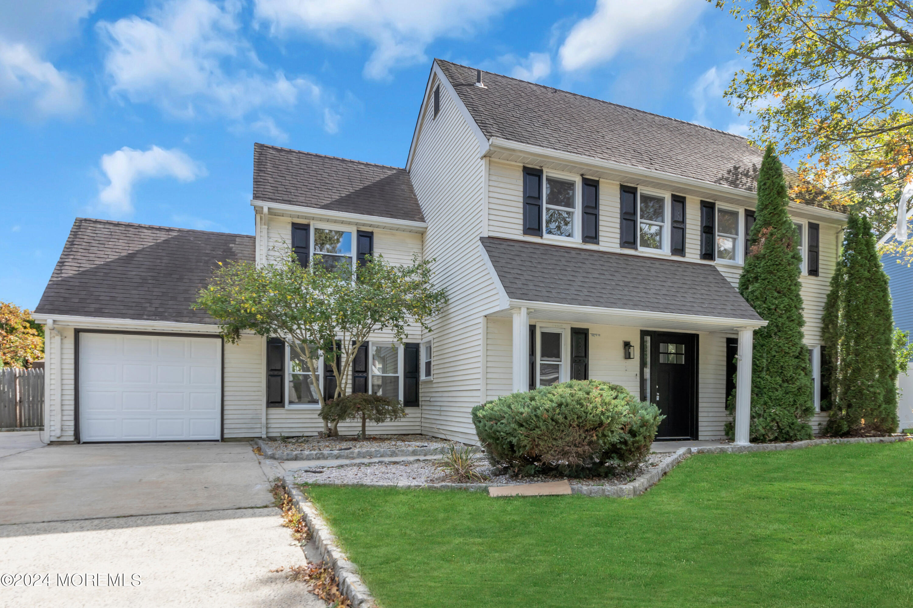 1 Maplewood Court, Barnegat, New Jersey image 1