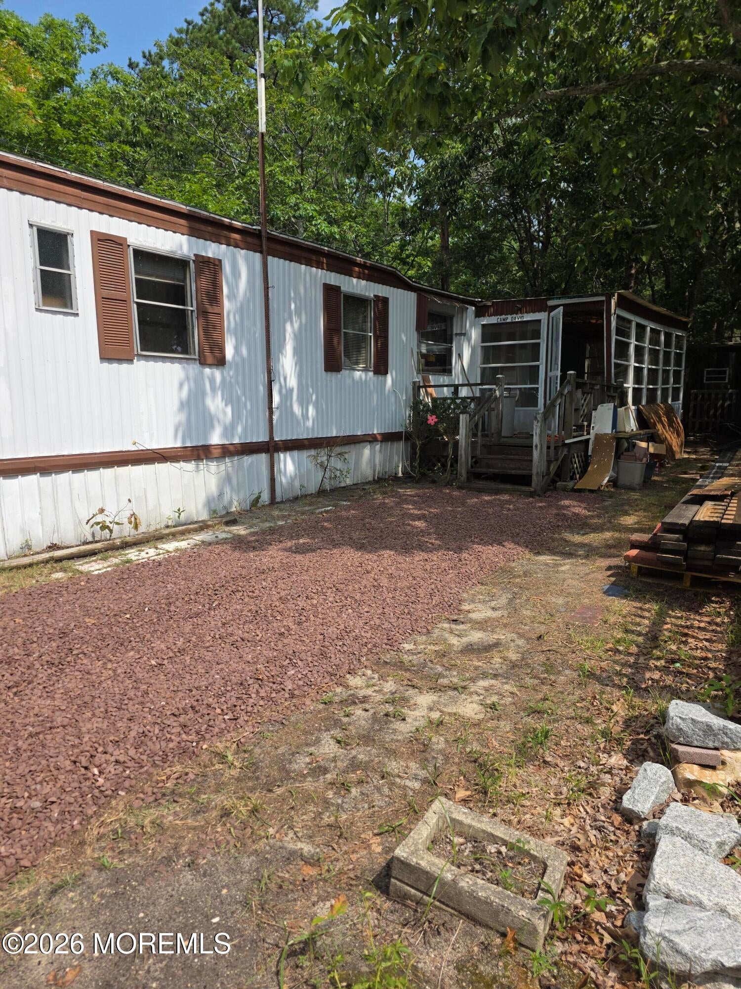 525 E Main Street F2