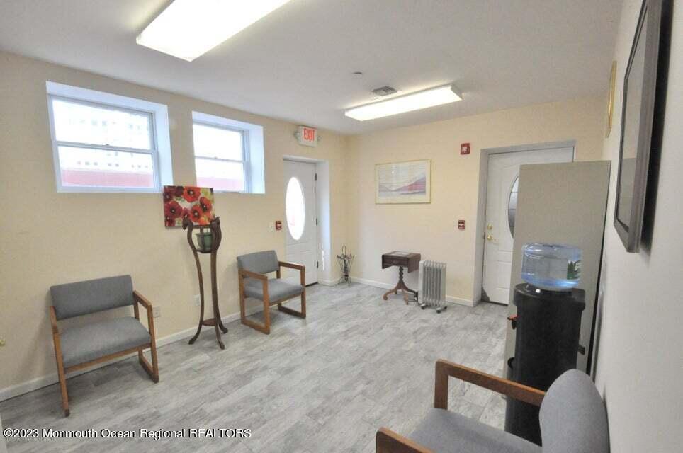 210 Broad Street B5