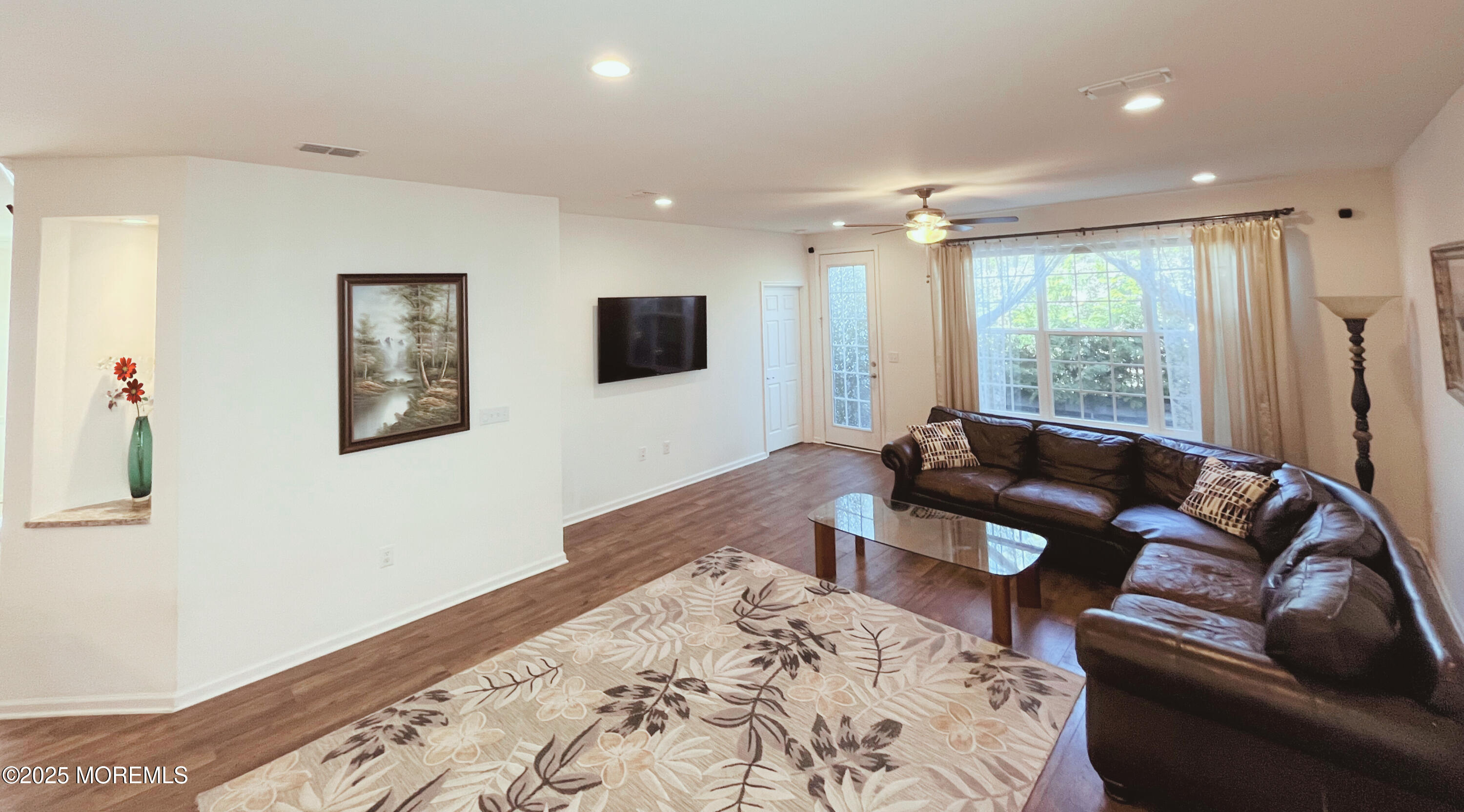 10 Moonlight Way, Howell, New Jersey image 2