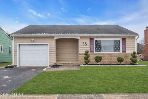 35 Westbrook Drive Toms River NJ 08757