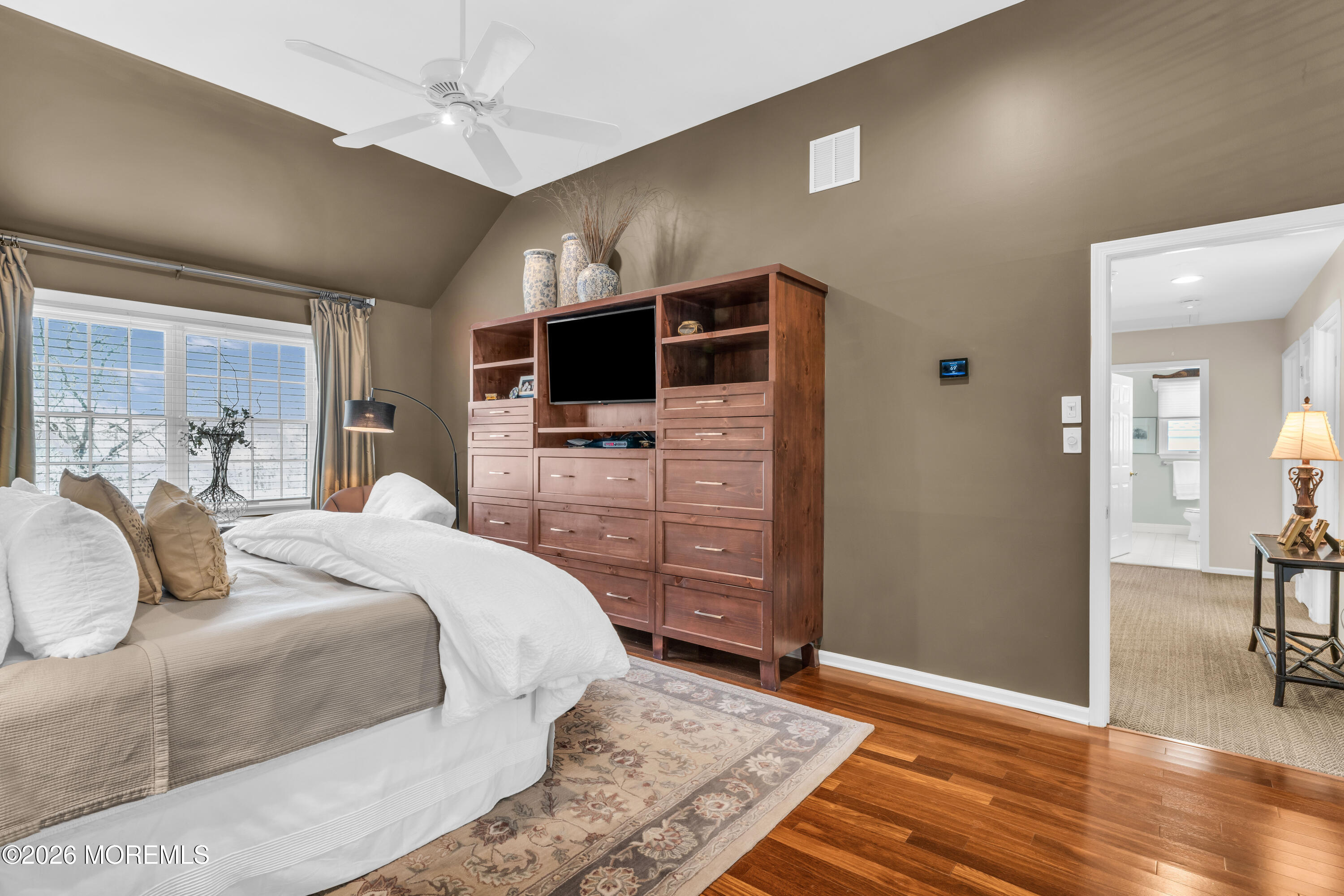 Manalapan, New Jersey, 07726, United States, 5 Bedrooms Bedrooms, ,4 BathroomsBathrooms,Residential,Active,2035088